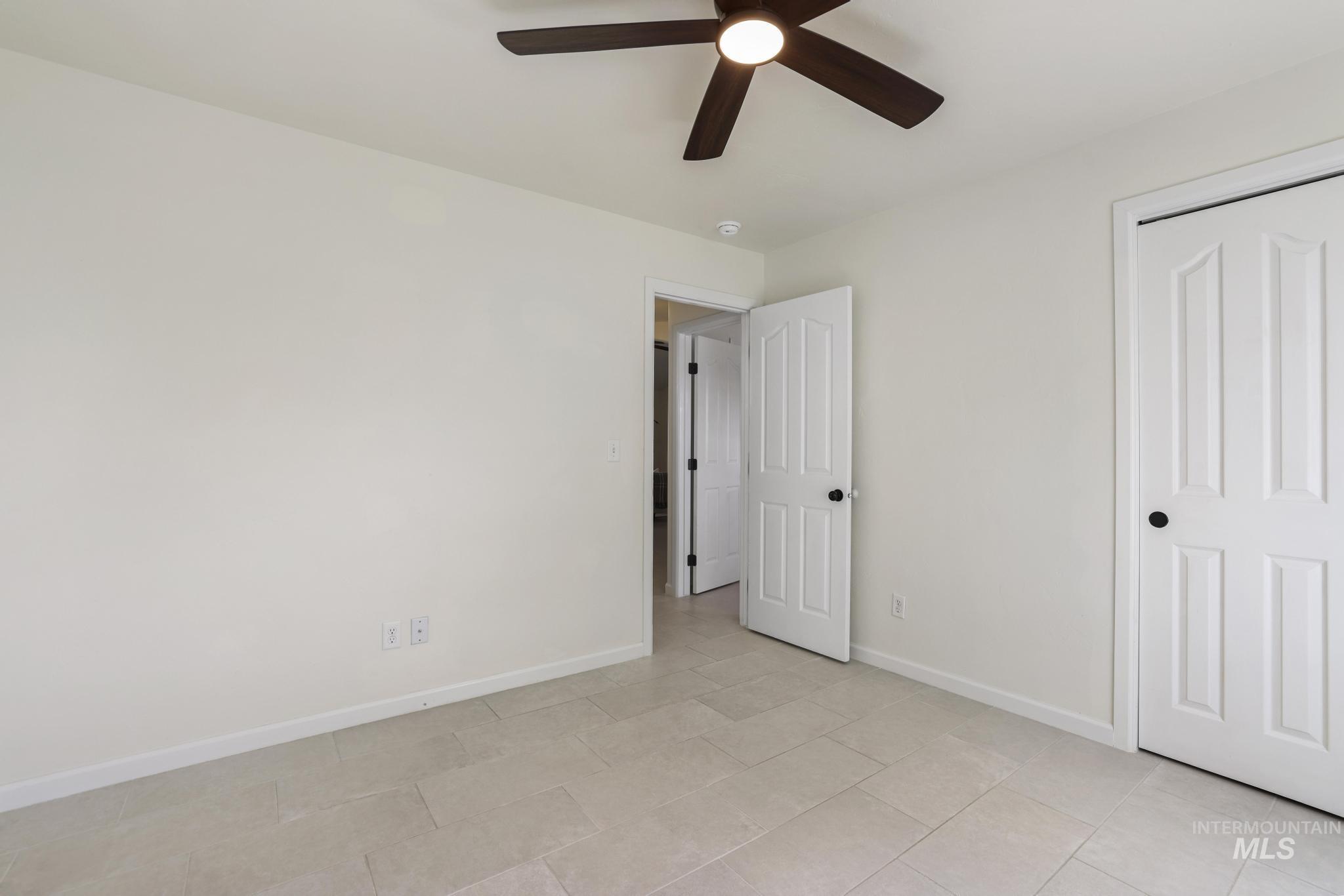 1021 Glen Eagle Dr, Jerome, Idaho 83338, 3 Bedrooms, 2 Bathrooms, Residential For Sale, Price $399,900, 98983342