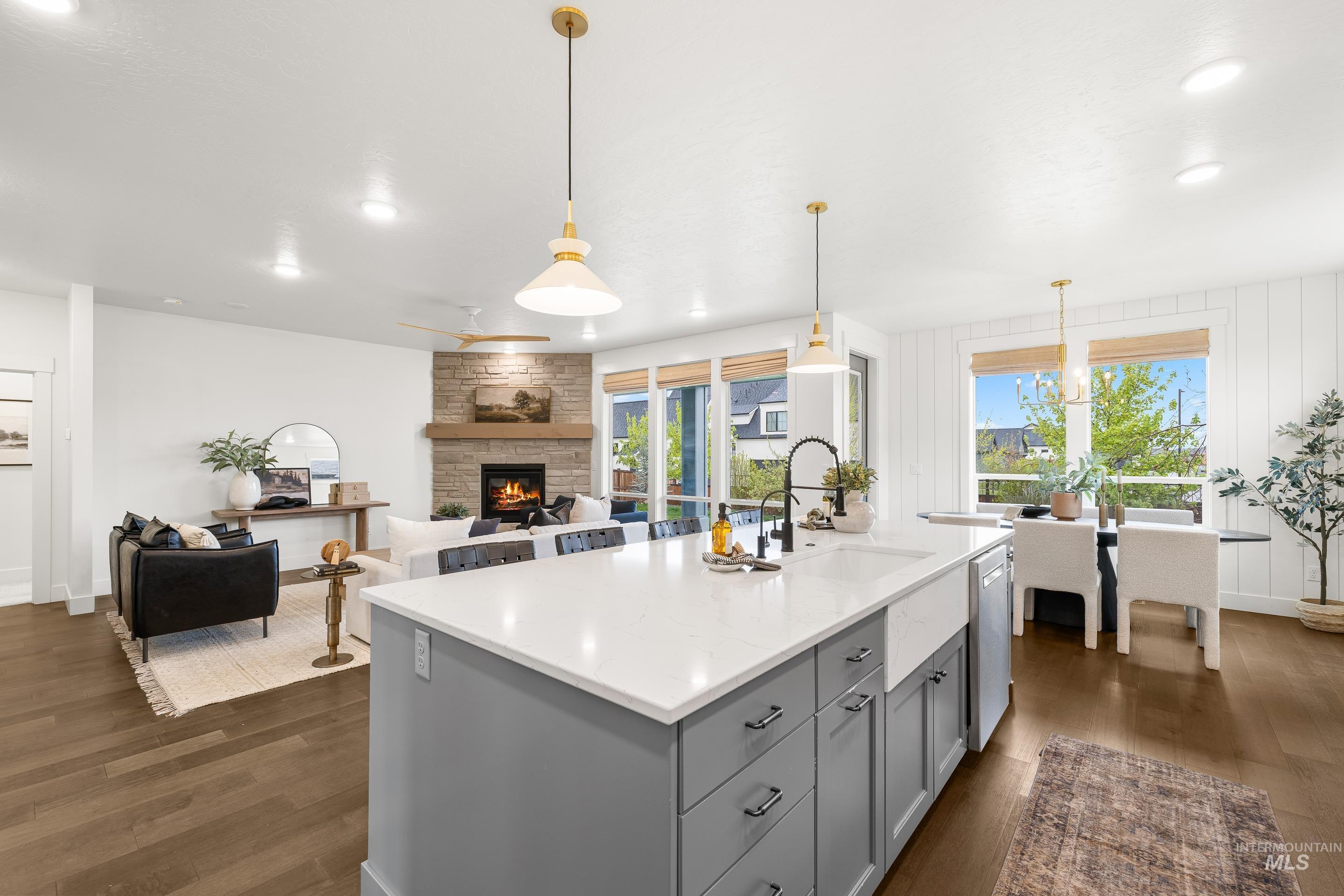 747 S Short Lane, Eagle, Idaho 83616, 4 Bedrooms, 2.5 Bathrooms, Residential For Sale, Price $1,079,000, 98983350