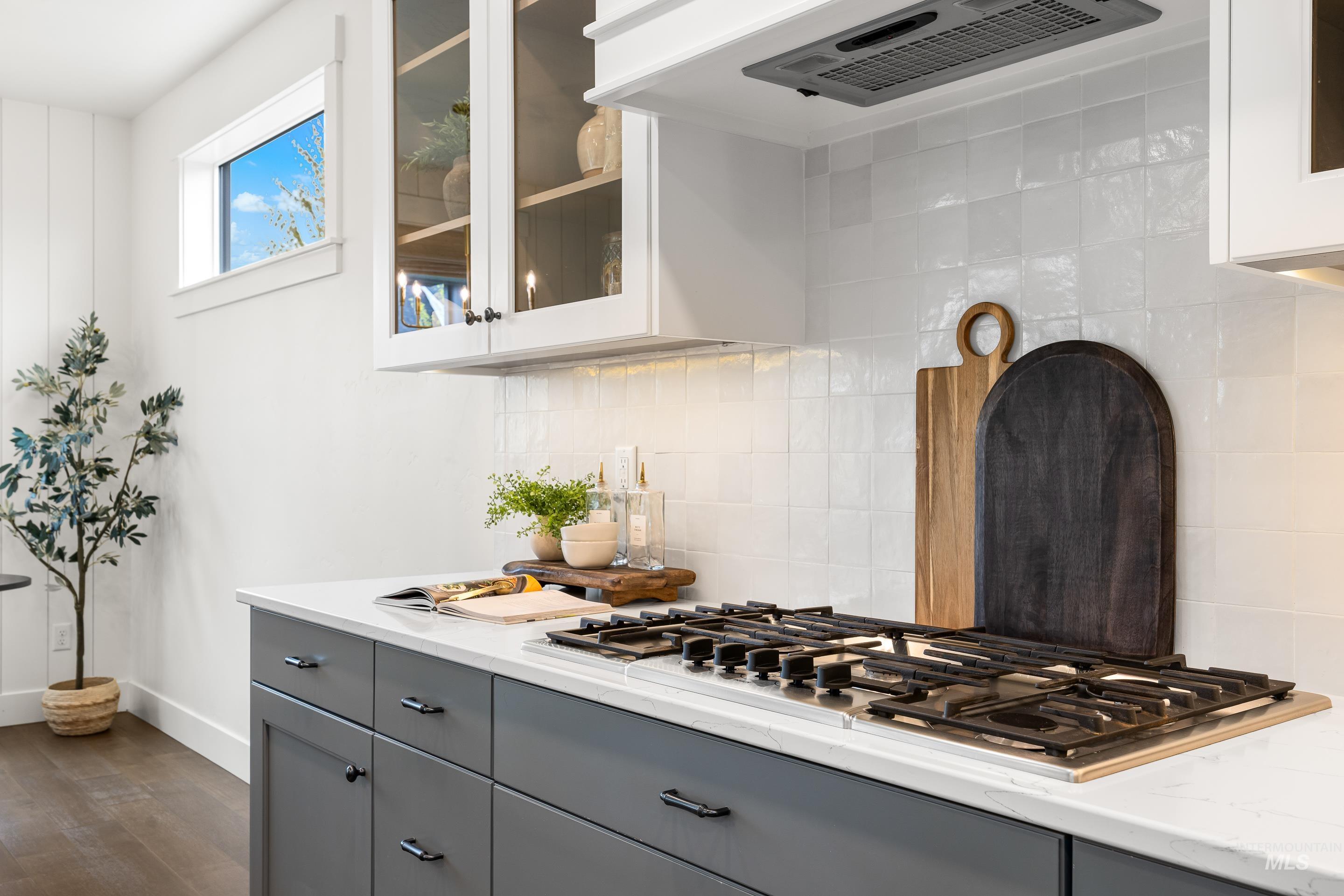 747 S Short Lane, Eagle, Idaho 83616, 4 Bedrooms, 2.5 Bathrooms, Residential For Sale, Price $1,079,000, 98983350