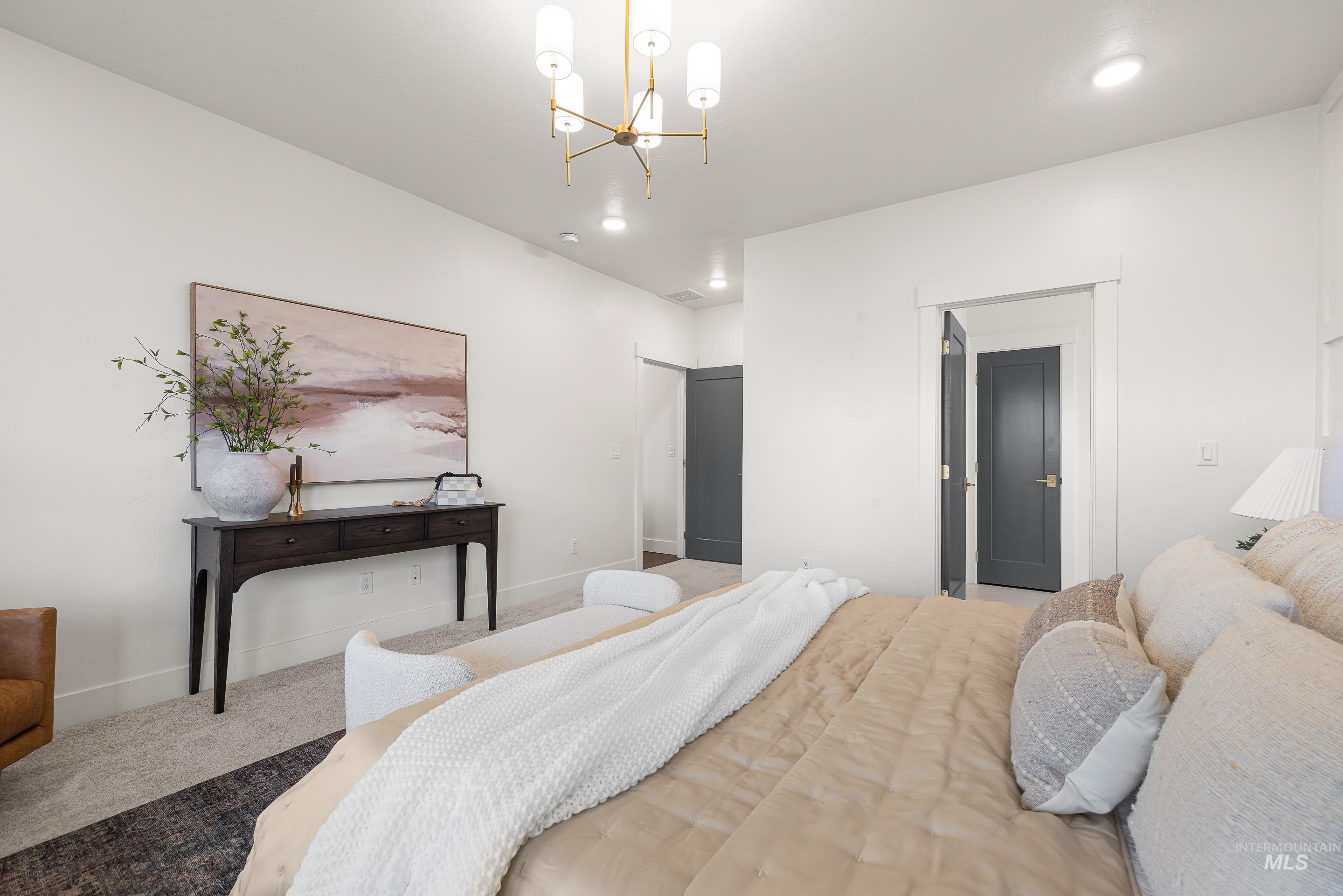 747 S Short Lane, Eagle, Idaho 83616, 4 Bedrooms, 2.5 Bathrooms, Residential For Sale, Price $1,079,000, 98983350