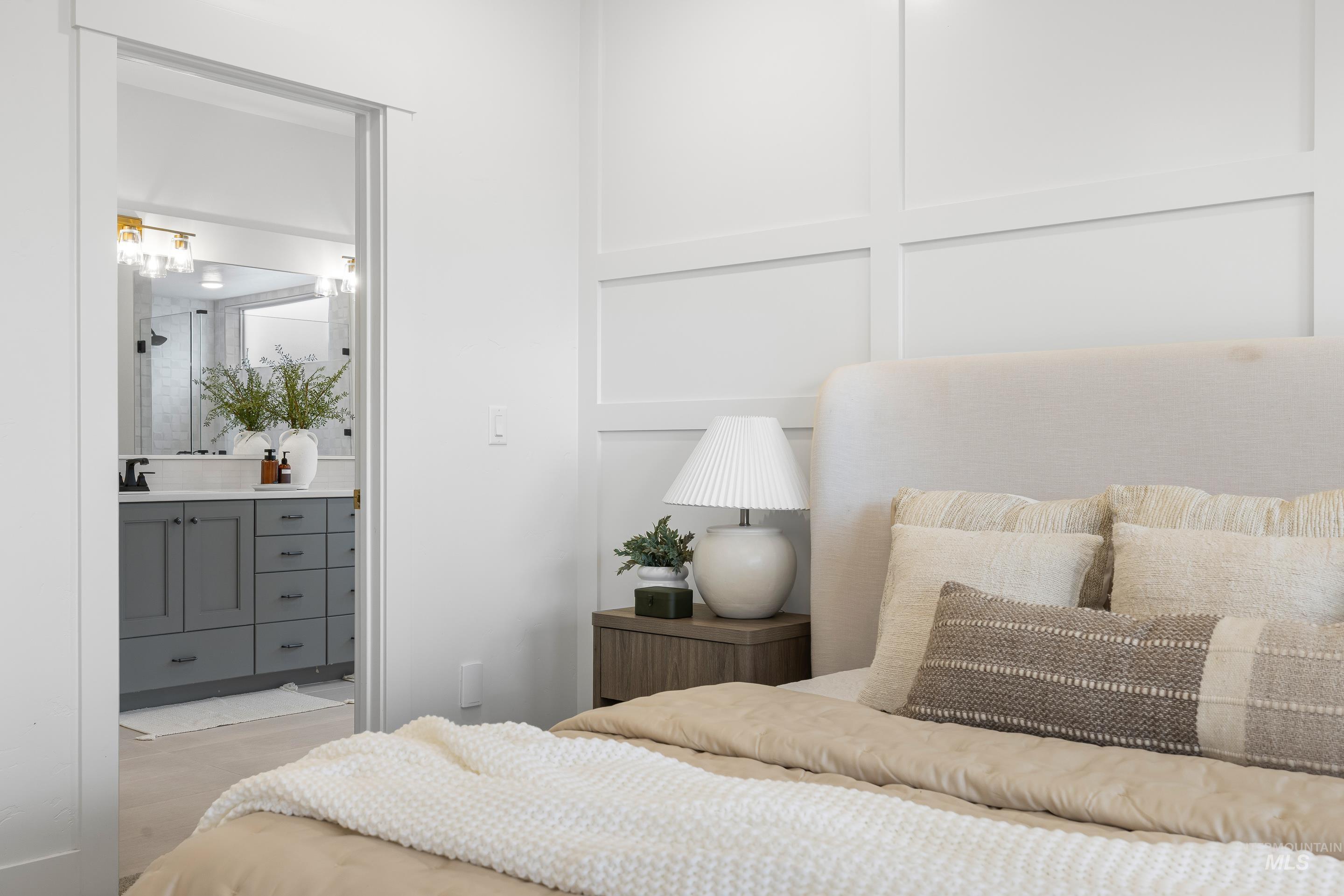 747 S Short Lane, Eagle, Idaho 83616, 4 Bedrooms, 2.5 Bathrooms, Residential For Sale, Price $1,079,000, 98983350