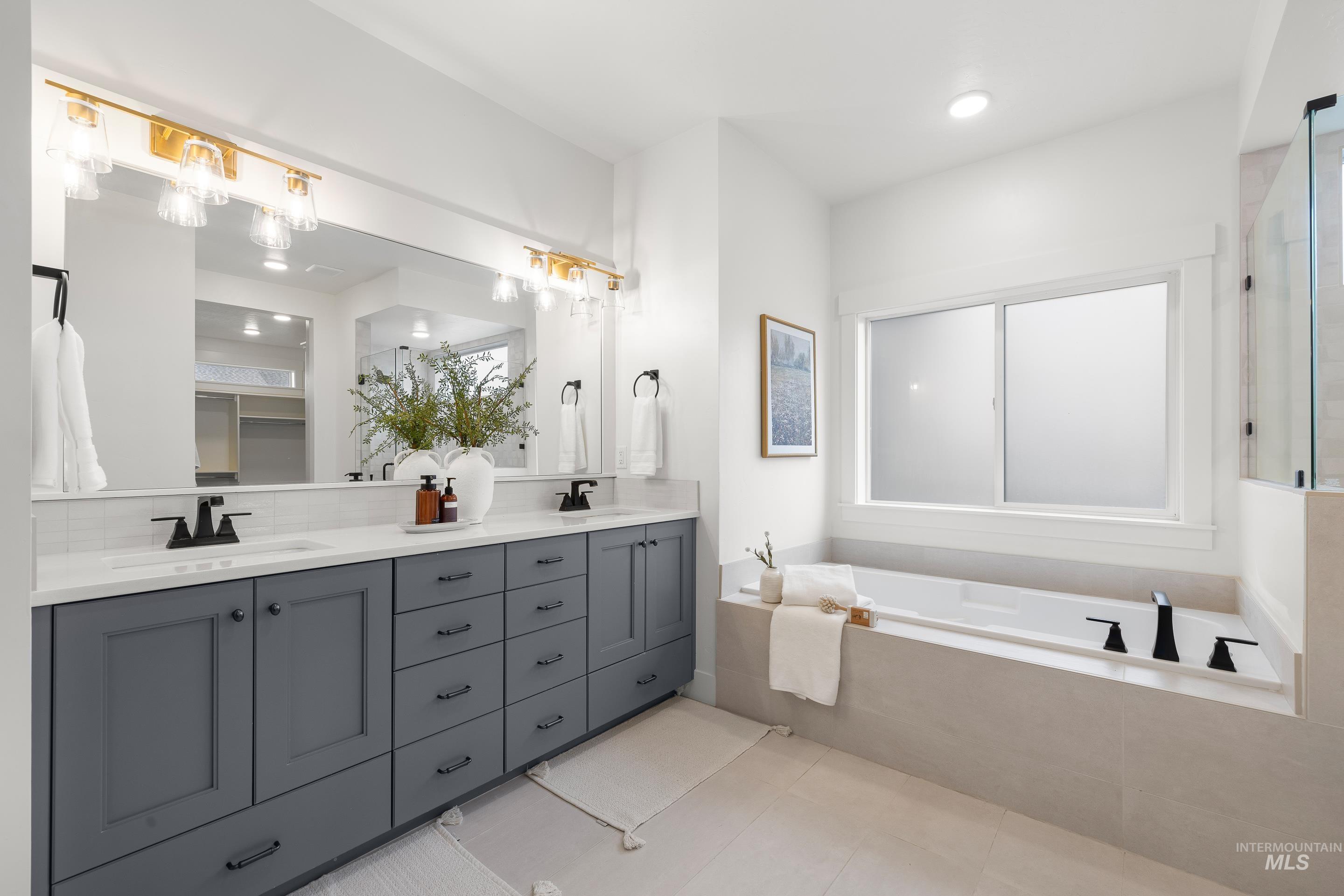 747 S Short Lane, Eagle, Idaho 83616, 4 Bedrooms, 2.5 Bathrooms, Residential For Sale, Price $1,079,000, 98983350