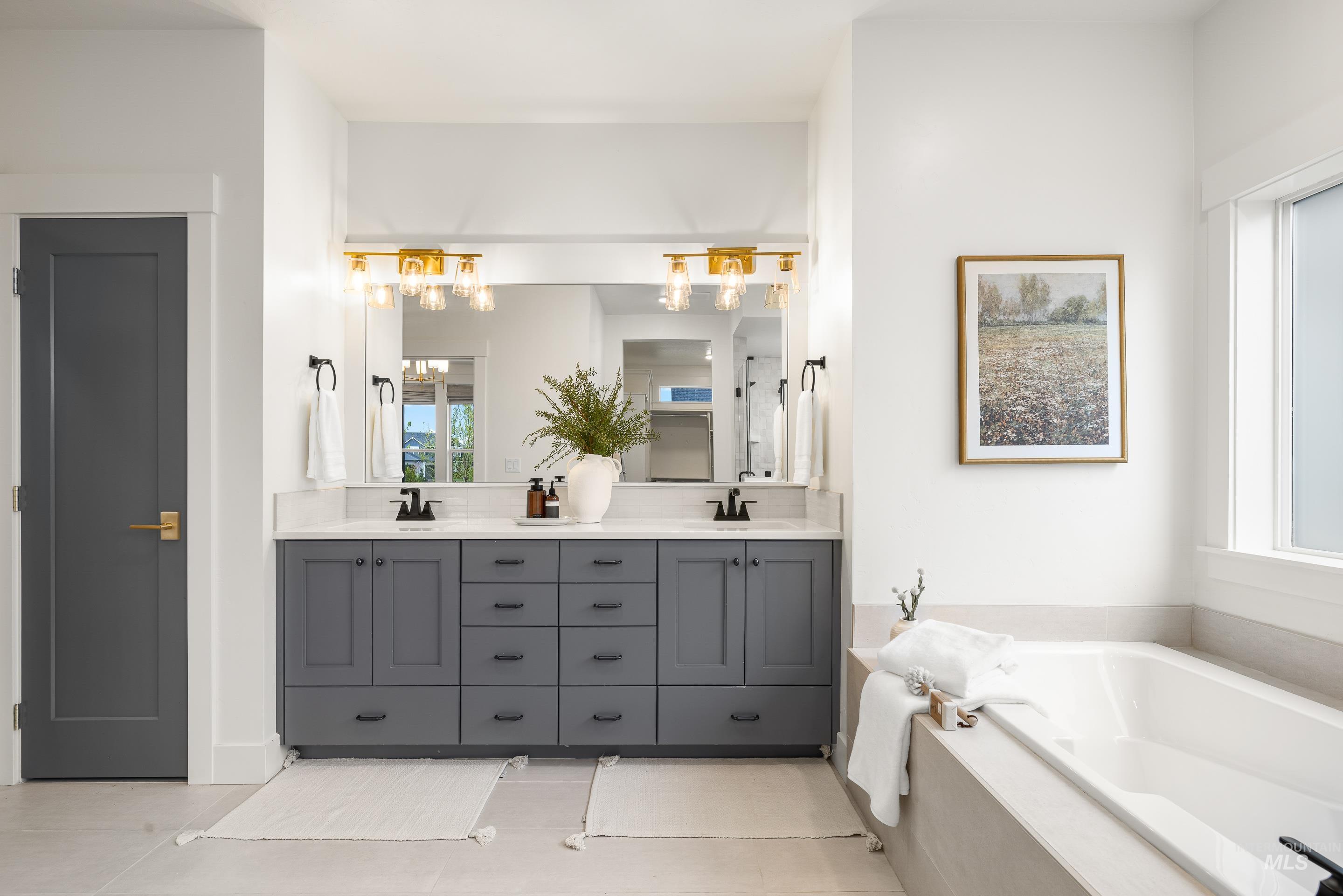 747 S Short Lane, Eagle, Idaho 83616, 4 Bedrooms, 2.5 Bathrooms, Residential For Sale, Price $1,079,000, 98983350