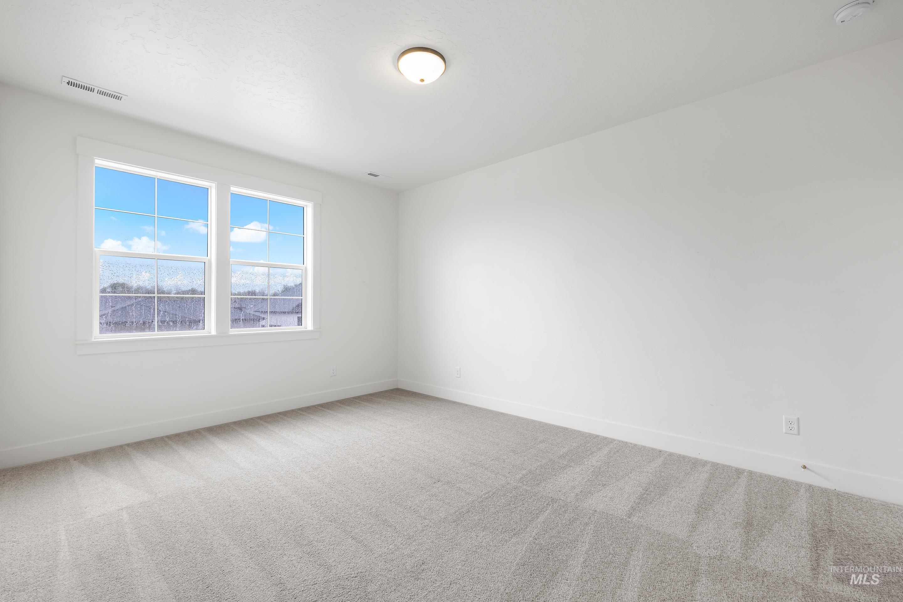 747 S Short Lane, Eagle, Idaho 83616, 4 Bedrooms, 2.5 Bathrooms, Residential For Sale, Price $1,079,000, 98983350