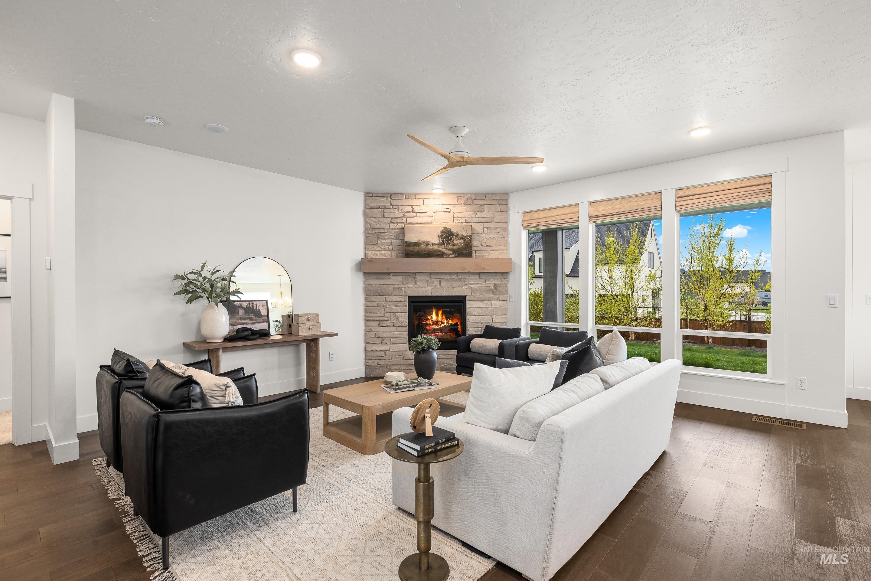 747 S Short Lane, Eagle, Idaho 83616, 4 Bedrooms, 2.5 Bathrooms, Residential For Sale, Price $1,079,000, 98983350