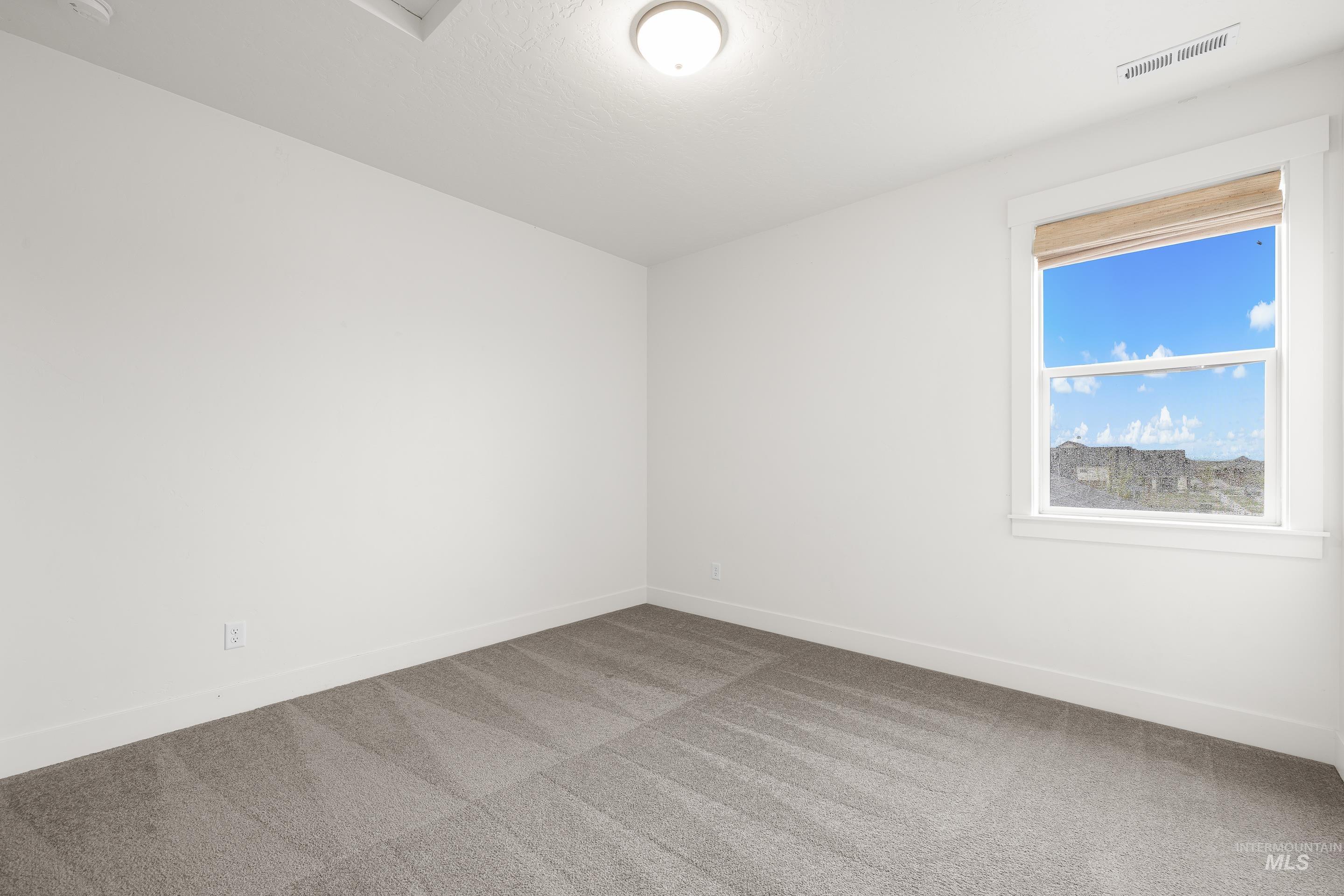 747 S Short Lane, Eagle, Idaho 83616, 4 Bedrooms, 2.5 Bathrooms, Residential For Sale, Price $1,079,000, 98983350