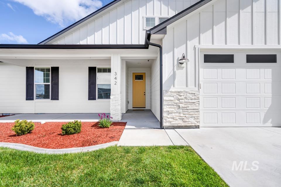 342 Spur Ave, Fruitland, Idaho 83619, 5 Bedrooms, 4.5 Bathrooms, Residential For Sale, Price $799,000, 98983352