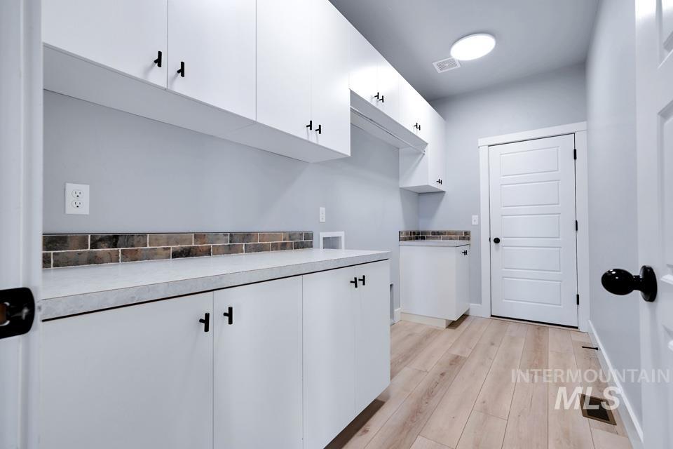 342 Spur Ave, Fruitland, Idaho 83619, 5 Bedrooms, 4.5 Bathrooms, Residential For Sale, Price $799,000, 98983352