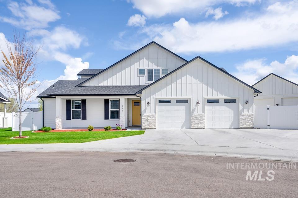 342 Spur Ave, Fruitland, Idaho 83619, 5 Bedrooms, 4.5 Bathrooms, Residential For Sale, Price $799,000, 98983352