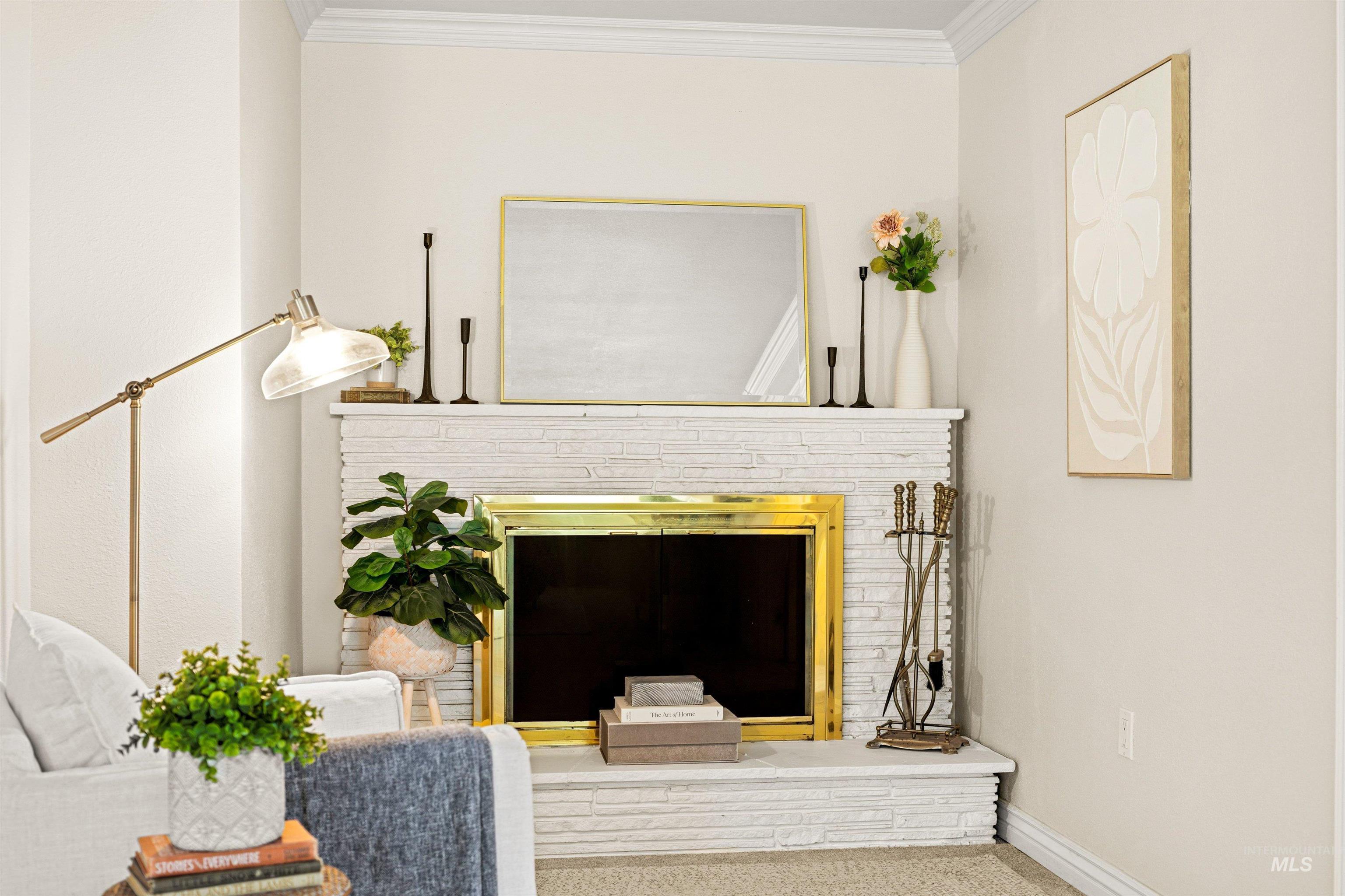 2619 N Grandee Street, Boise, Idaho 83704, 5 Bedrooms, 3 Bathrooms, Residential For Sale, Price $575,000,MLS 98983355