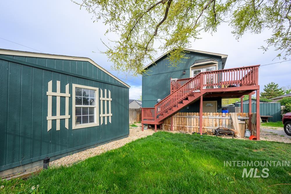 516 18th Ave N, Nampa, Idaho 83687, 3 Bedrooms, 1 Bathroom, Residential Income For Sale, Price $425,000,MLS 98983357