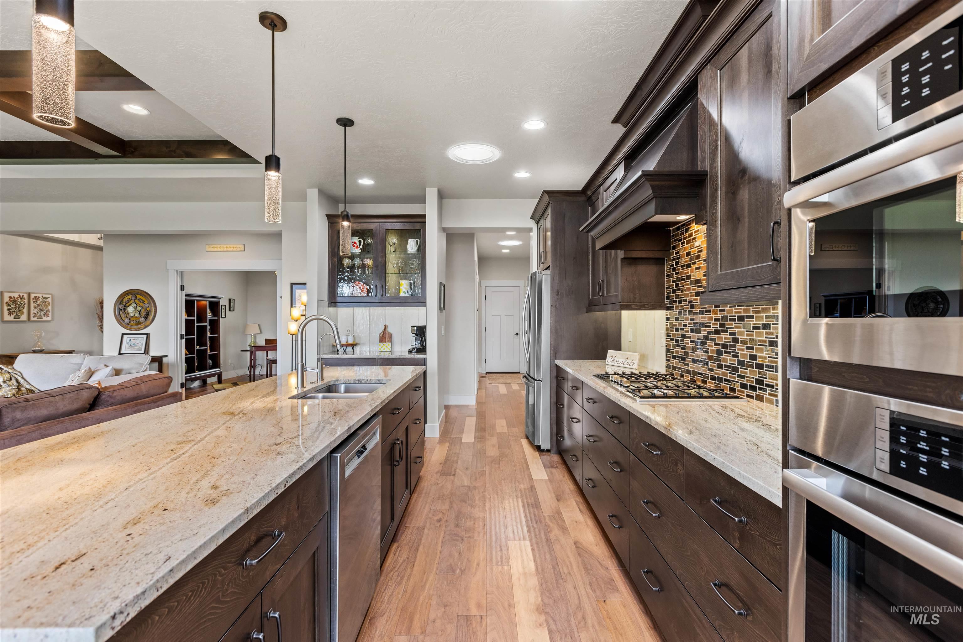 8509 Silverwood Way, Middleton, Idaho 83644, 3 Bedrooms, 2 Bathrooms, Residential For Sale, Price $934,900, 98983358