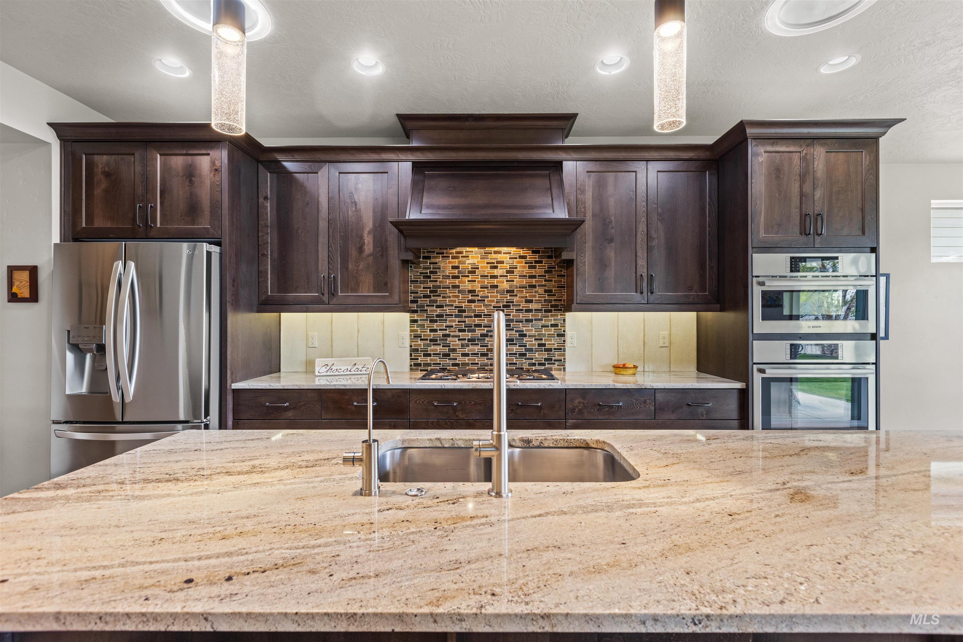 8509 Silverwood Way, Middleton, Idaho 83644, 3 Bedrooms, 2 Bathrooms, Residential For Sale, Price $934,900, 98983358