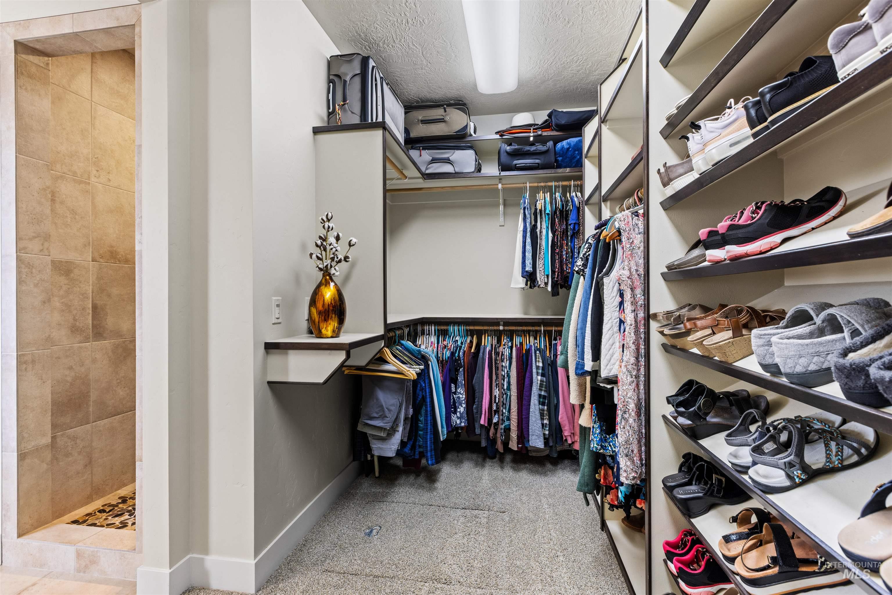 8509 Silverwood Way, Middleton, Idaho 83644, 3 Bedrooms, 2 Bathrooms, Residential For Sale, Price $934,900, 98983358