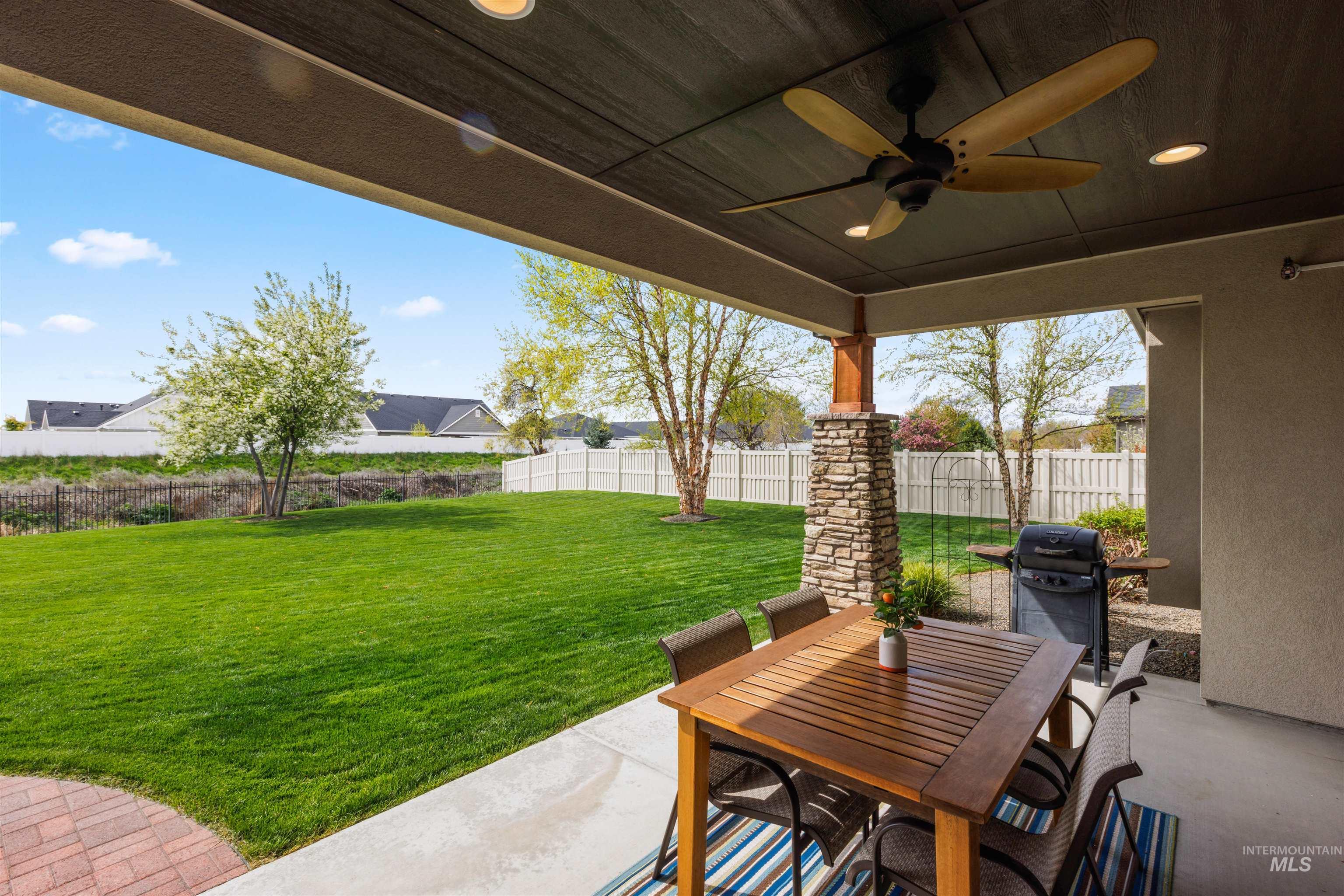 8509 Silverwood Way, Middleton, Idaho 83644, 3 Bedrooms, 2 Bathrooms, Residential For Sale, Price $934,900, 98983358