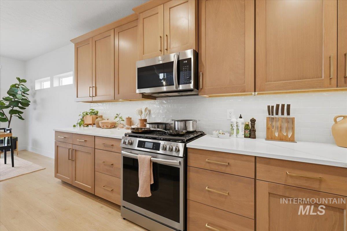 7458 E Edison St, Nampa, Idaho 83687, 4 Bedrooms, 3.5 Bathrooms, Residential For Sale, Price $619,000, 98983360