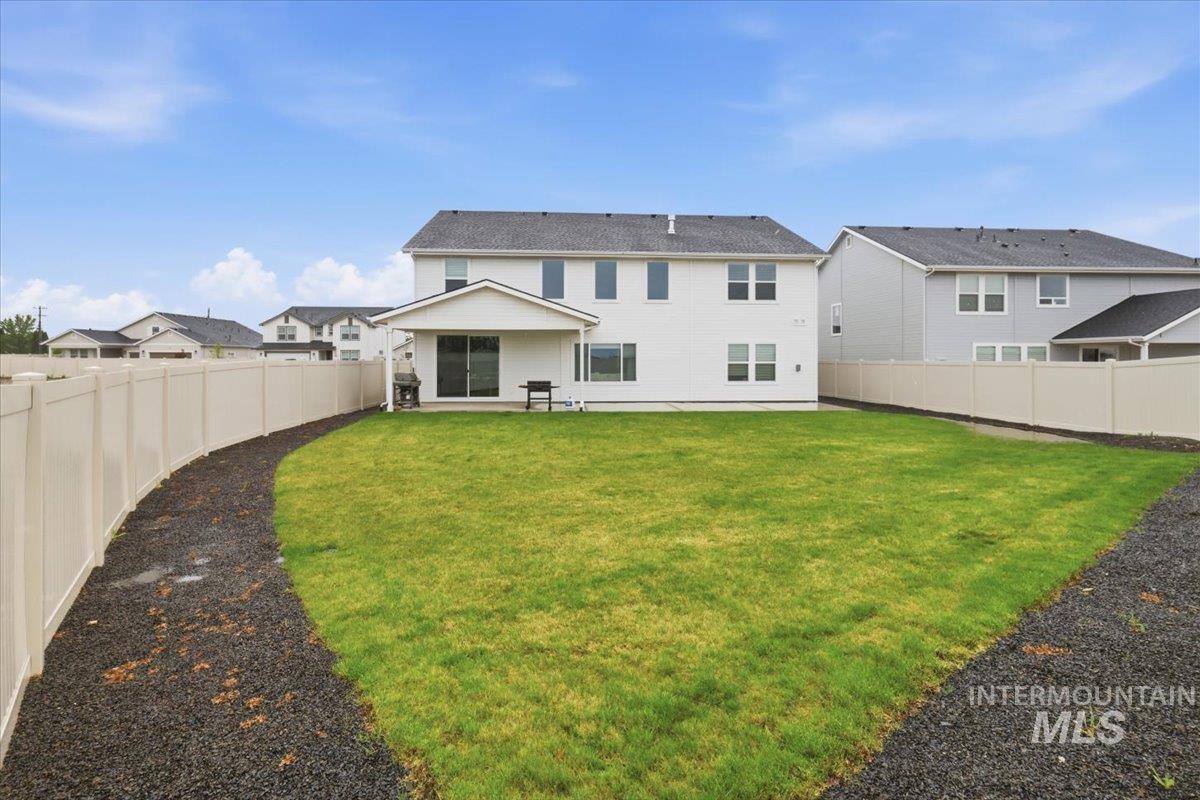 7458 E Edison St, Nampa, Idaho 83687, 4 Bedrooms, 3.5 Bathrooms, Residential For Sale, Price $619,000, 98983360