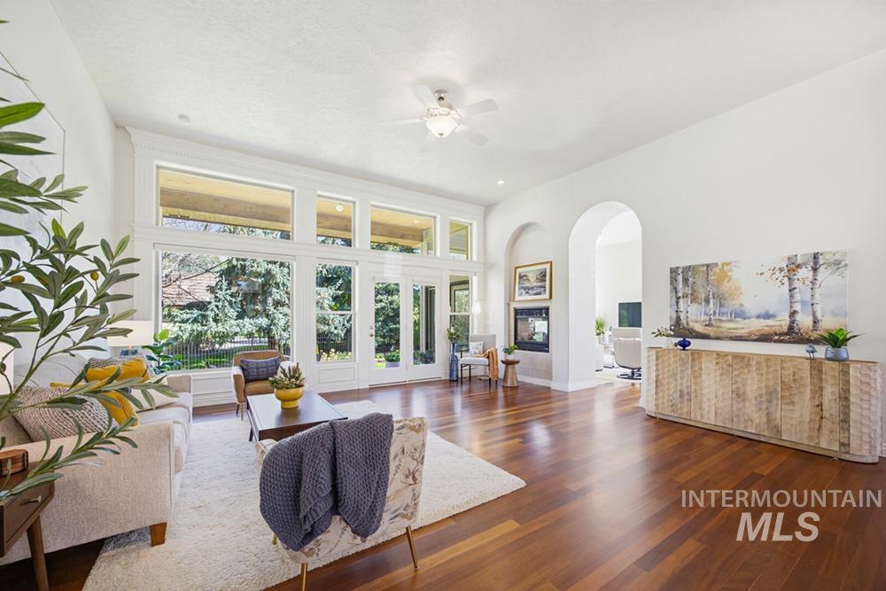 326 W River Trail Dr, Eagle, Idaho 83616, 3 Bedrooms, 2.5 Bathrooms, Residential For Sale, Price $1,050,000, 98983361