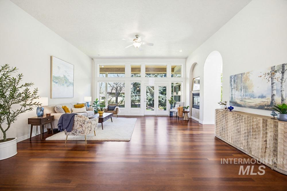 326 W River Trail Dr, Eagle, Idaho 83616, 3 Bedrooms, 2.5 Bathrooms, Residential For Sale, Price $1,050,000, 98983361