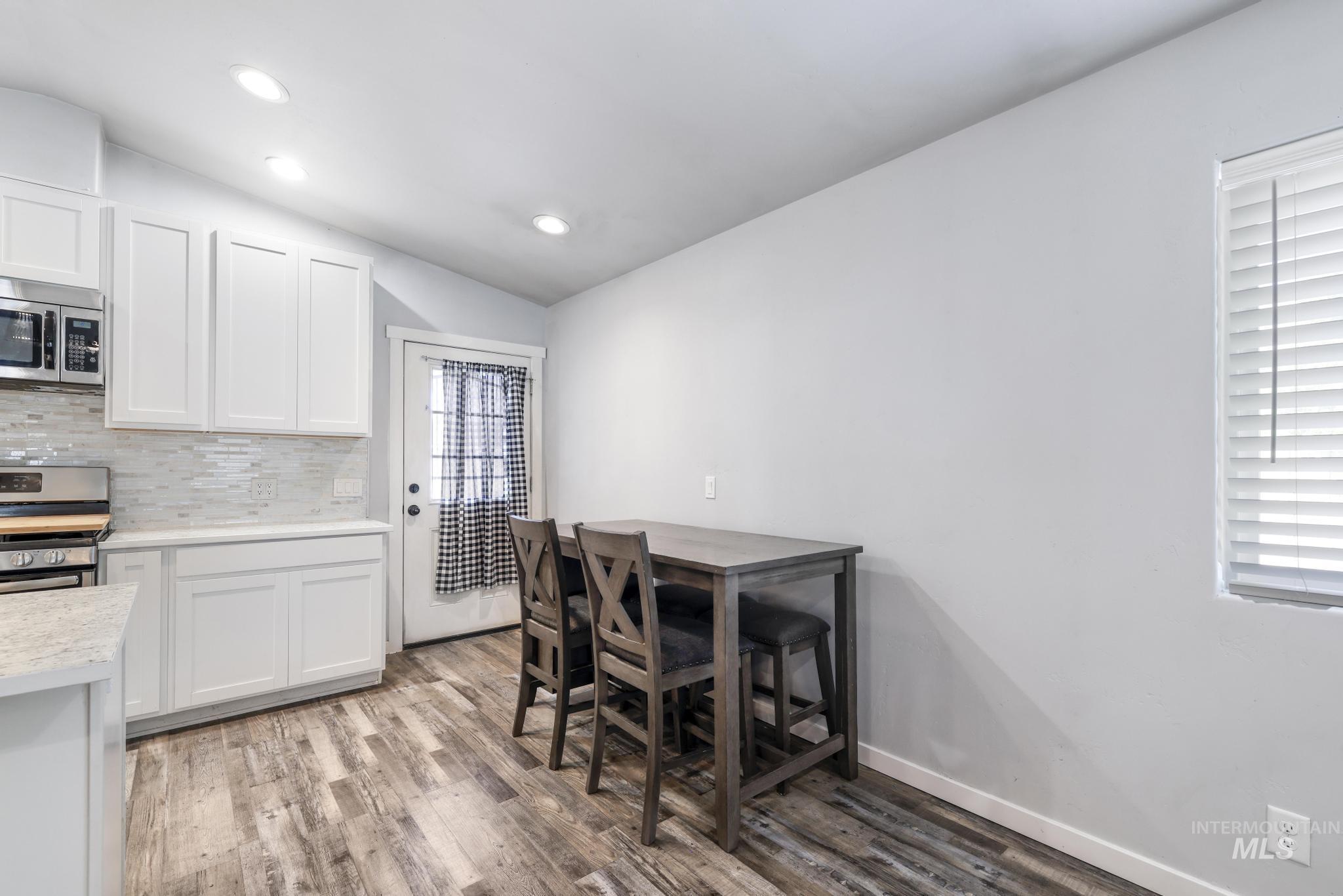 826 Normal, Burley, Idaho 83318, 3 Bedrooms, 2 Bathrooms, Residential For Sale, Price $306,000,MLS 98983362