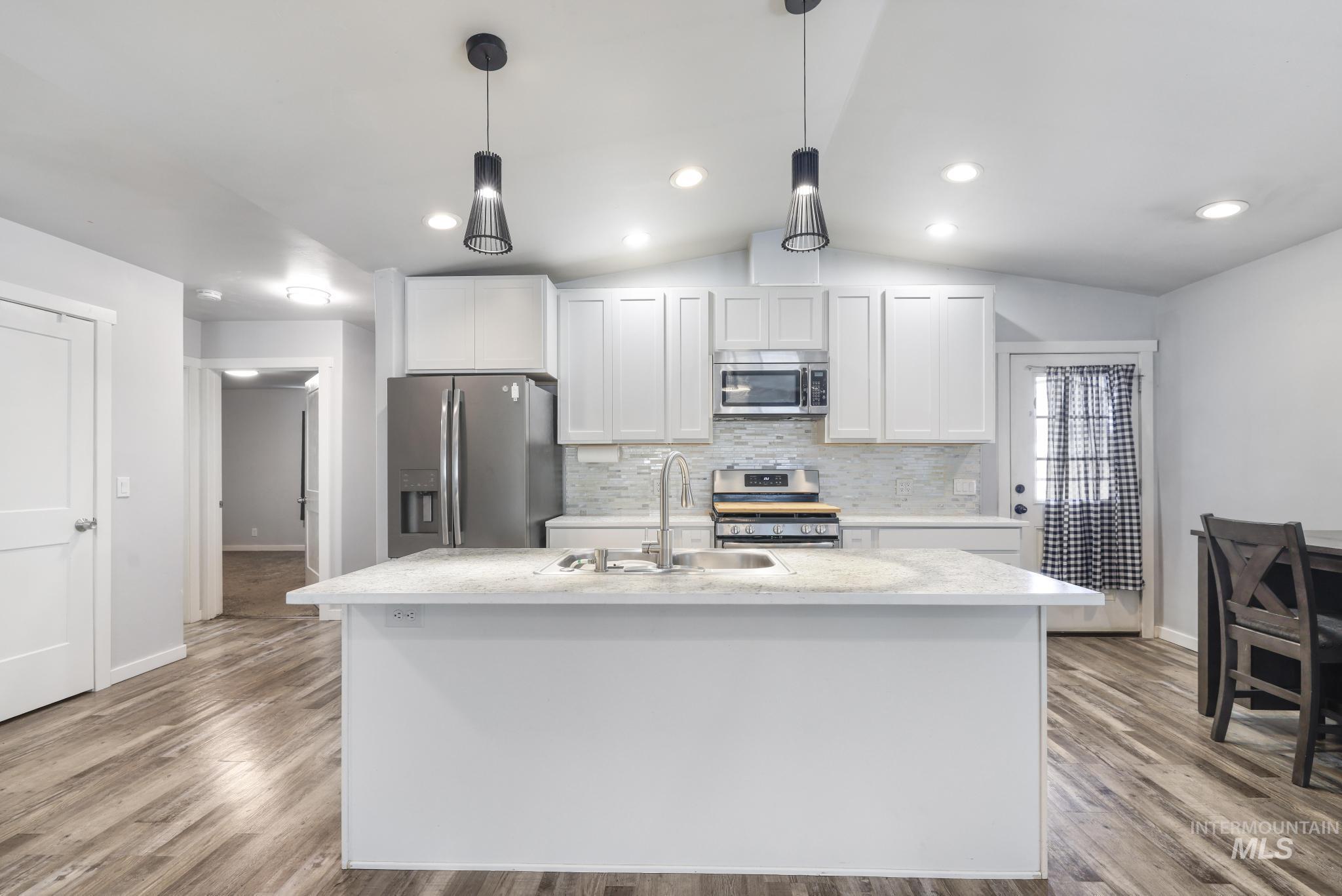 826 Normal, Burley, Idaho 83318, 3 Bedrooms, 2 Bathrooms, Residential For Sale, Price $306,000,MLS 98983362