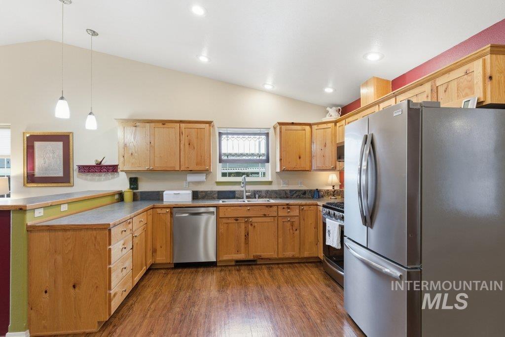 1420 Airway Ave, Lewiston, Idaho 83501, 4 Bedrooms, 2 Bathrooms, Residential For Sale, Price $435,000,MLS 98983363