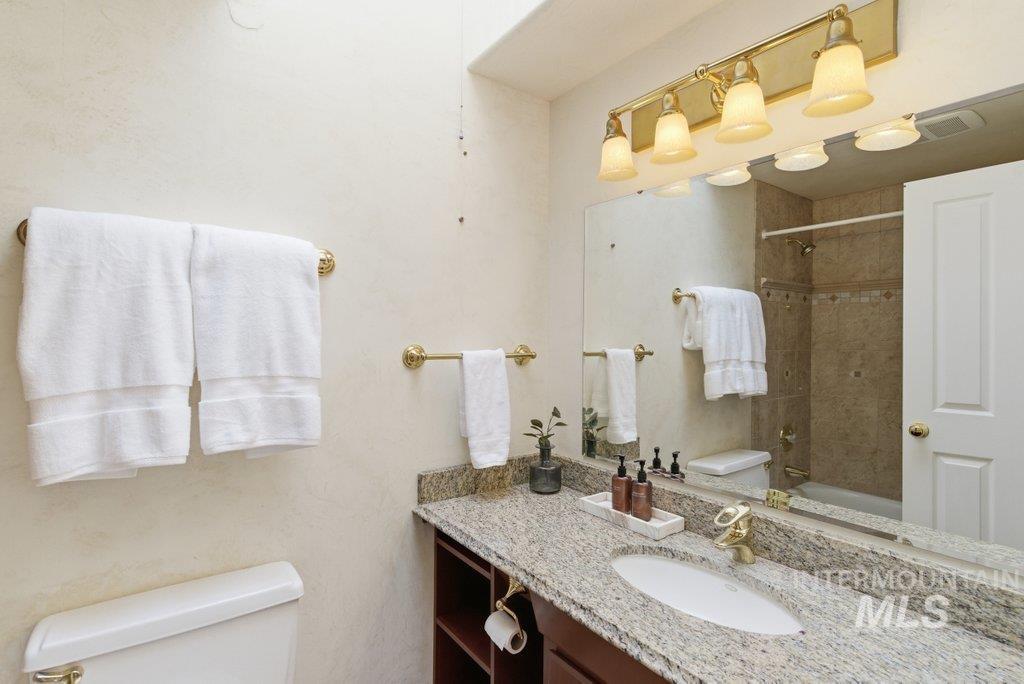 707 Hathaway St, Moscow, Idaho 83843, 4 Bedrooms, 3.5 Bathrooms, Residential For Sale, Price $525,000, 98983366