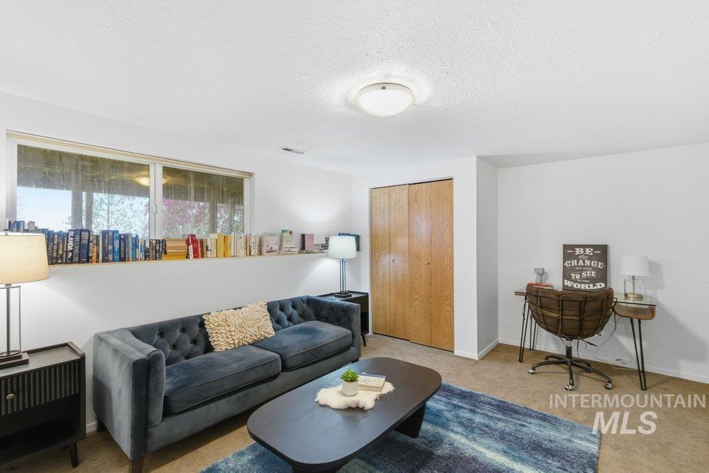 707 Hathaway St, Moscow, Idaho 83843, 4 Bedrooms, 3.5 Bathrooms, Residential For Sale, Price $525,000, 98983366