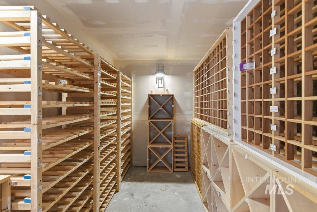 707 Hathaway St, Moscow, Idaho 83843, 4 Bedrooms, 3.5 Bathrooms, Residential For Sale, Price $525,000, 98983366