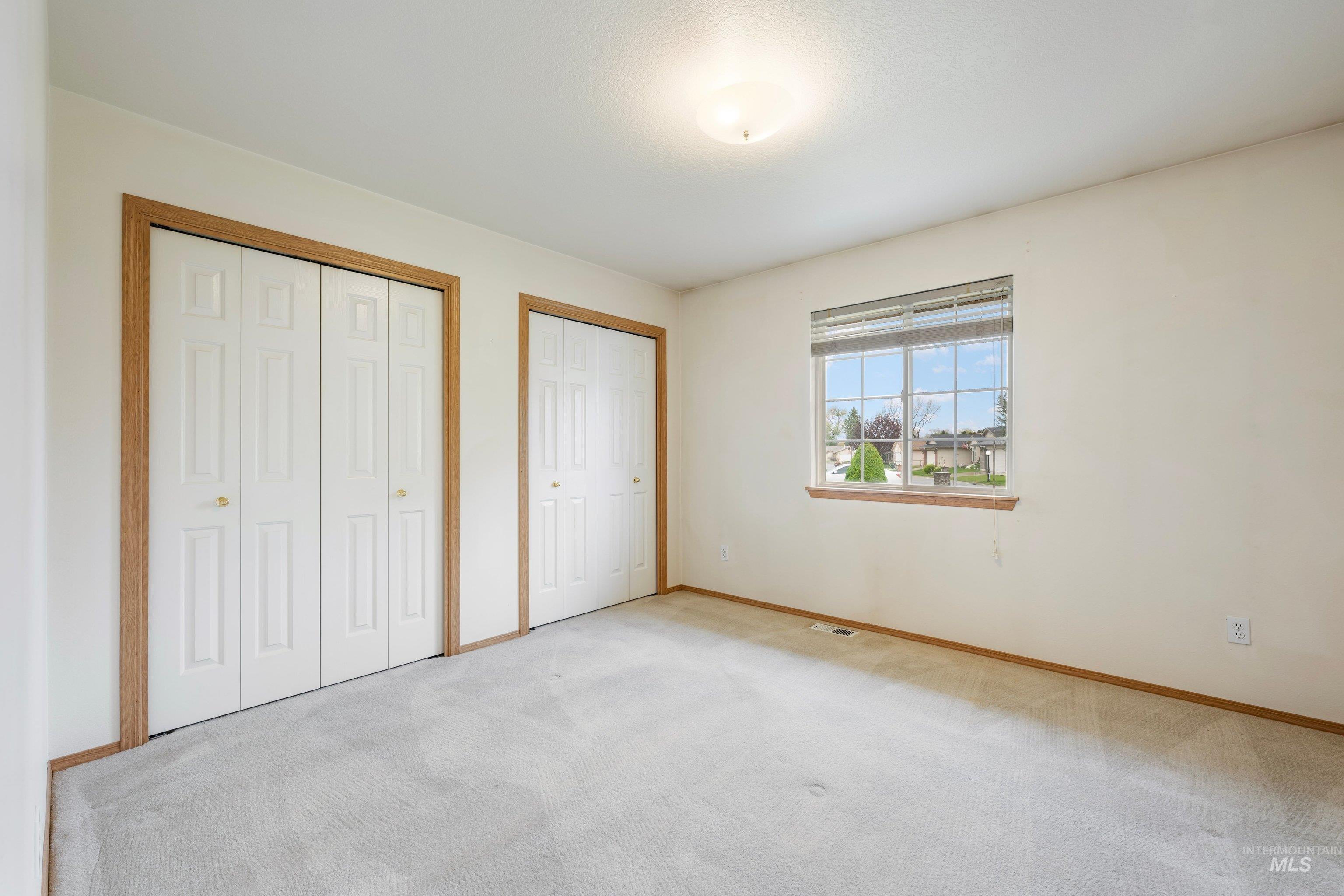 819 N Bristol Street, Nampa, Idaho 83651, 3 Bedrooms, 2 Bathrooms, Residential For Sale, Price $314,000,MLS 98983369