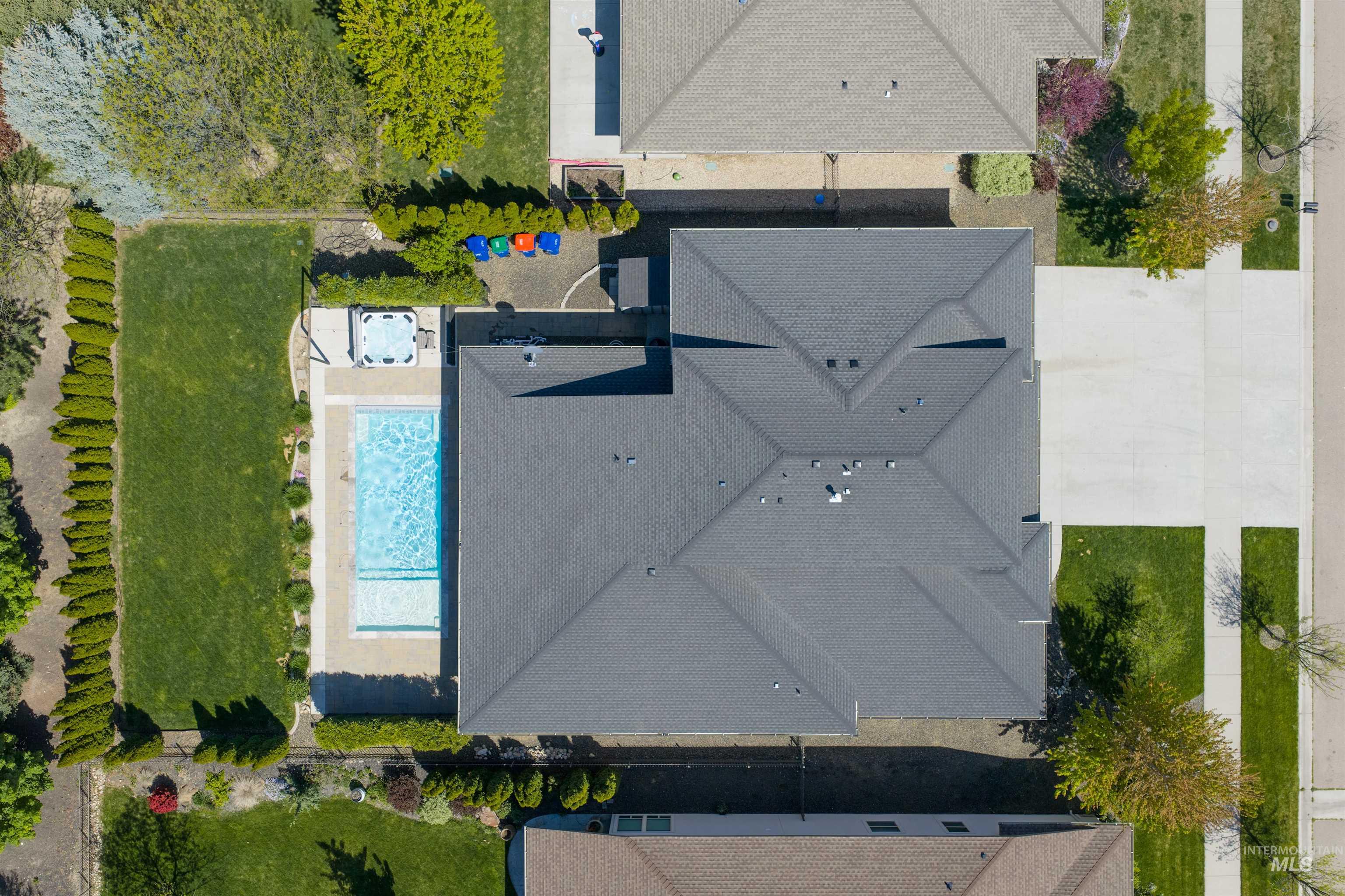 1789 N Monterossa Way, Eagle, Idaho 83616, 4 Bedrooms, 3 Bathrooms, Residential For Sale, Price $1,025,000,MLS 98983370