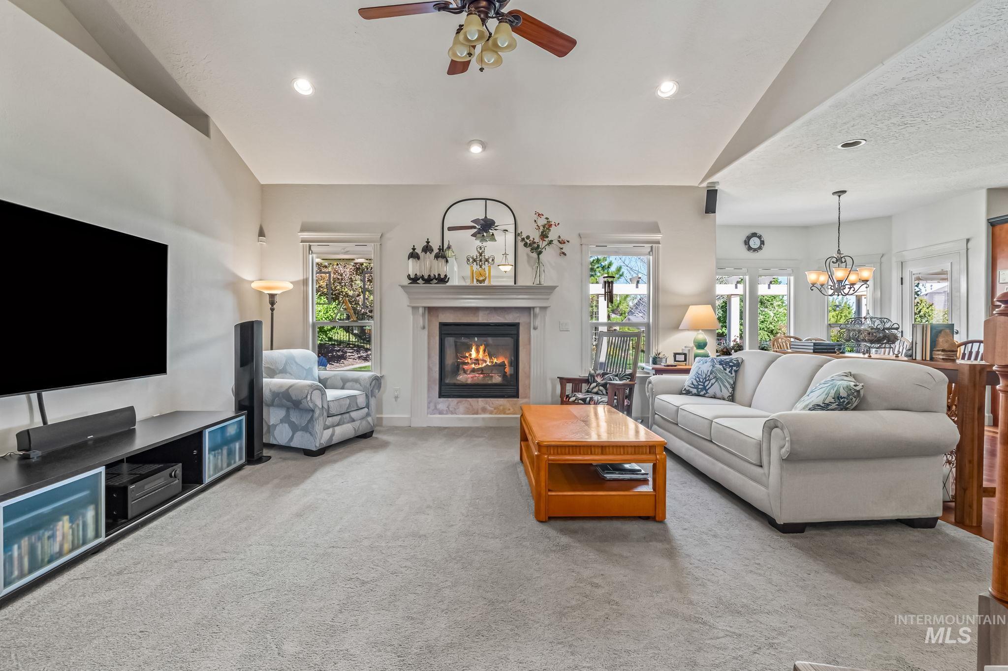 2813 S Bayhill Ct, Nampa, Idaho 83686, 3 Bedrooms, 3 Bathrooms, Residential For Sale, Price $647,770, 98983374