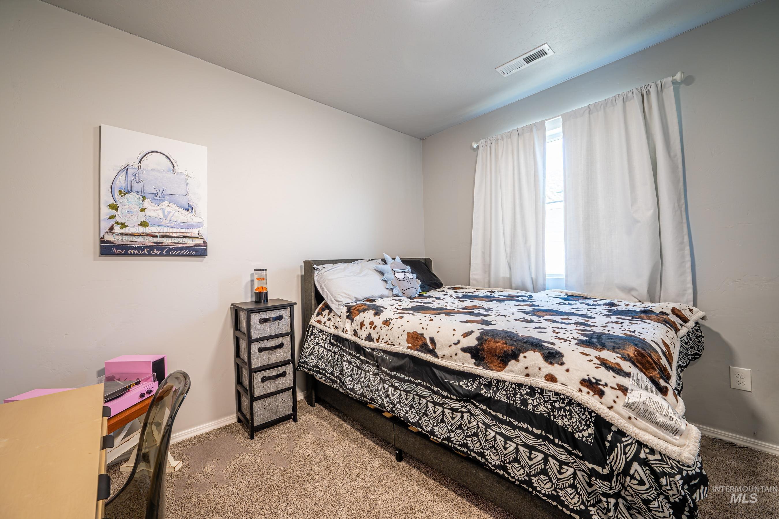 19641 Alleghenny Way, Caldwell, Idaho 83605, 3 Bedrooms, 2 Bathrooms, Residential For Sale, Price $355,000,MLS 98983375