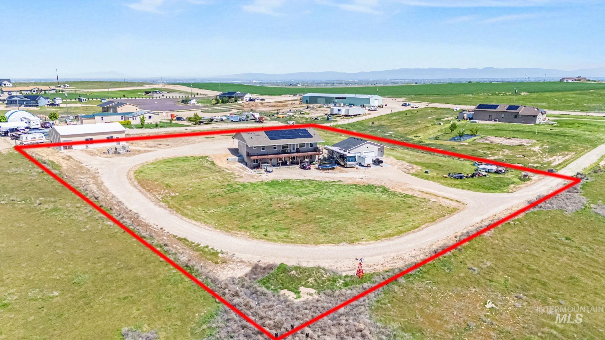 9531 Pump Rd., Nampa, Idaho 83686-9374, 5 Bedrooms, 4 Bathrooms, Residential For Sale, Price $999,900, 98983376