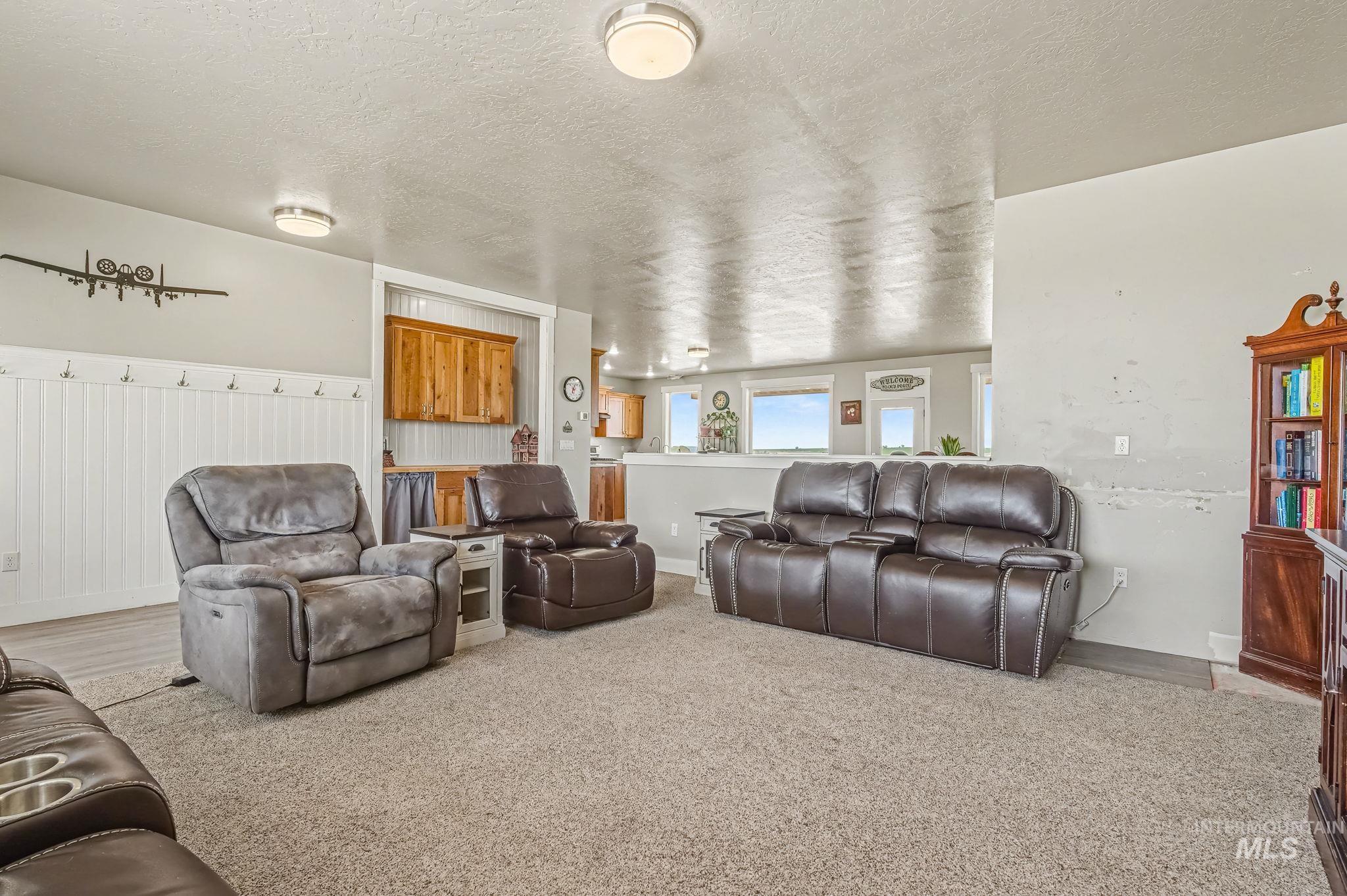 9531 Pump Rd., Nampa, Idaho 83686-9374, 5 Bedrooms, 4 Bathrooms, Residential For Sale, Price $999,900, 98983376