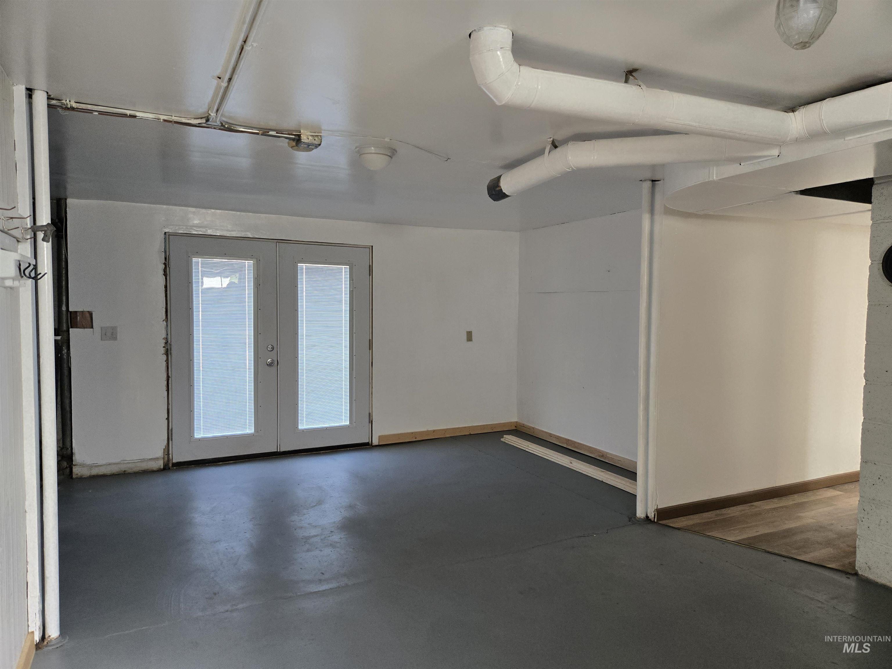 106 N Galena St, Council, Idaho 83612, 2 Bedrooms, 1.5 Bathrooms, Residential For Sale, Price $275,000,MLS 98983377