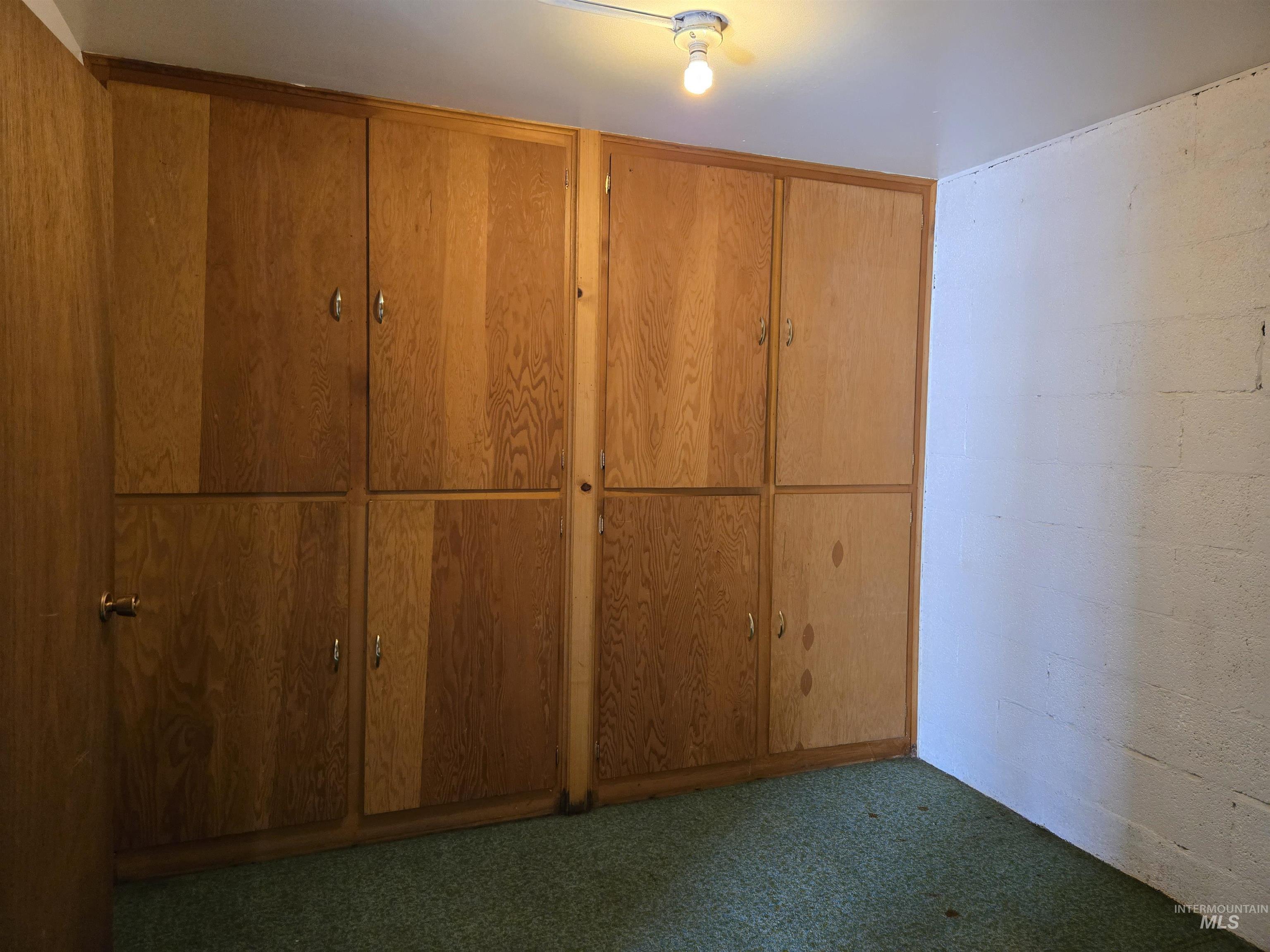 106 N Galena St, Council, Idaho 83612, 2 Bedrooms, 1.5 Bathrooms, Residential For Sale, Price $275,000,MLS 98983377