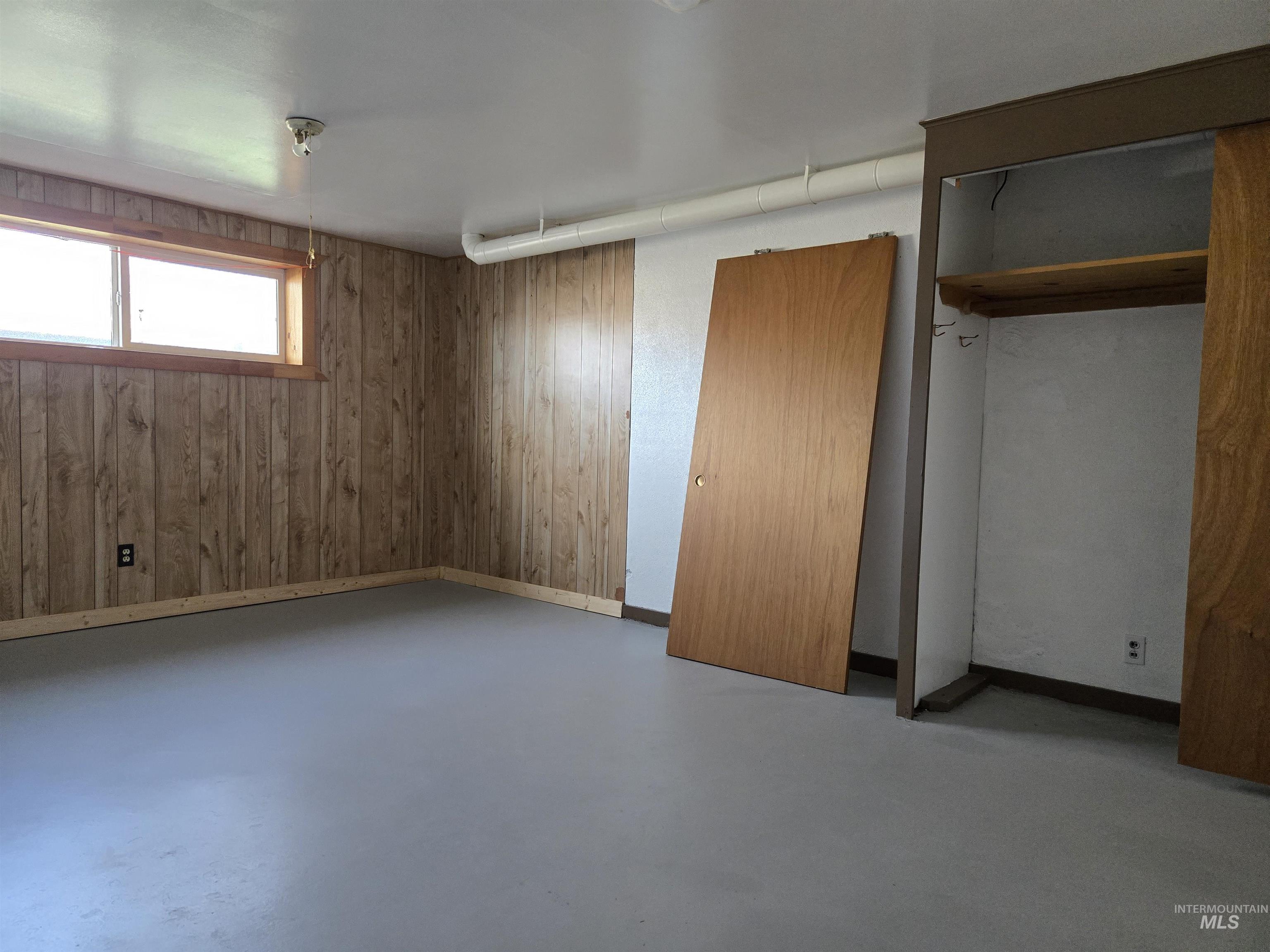 106 N Galena St, Council, Idaho 83612, 2 Bedrooms, 1.5 Bathrooms, Residential For Sale, Price $275,000,MLS 98983377