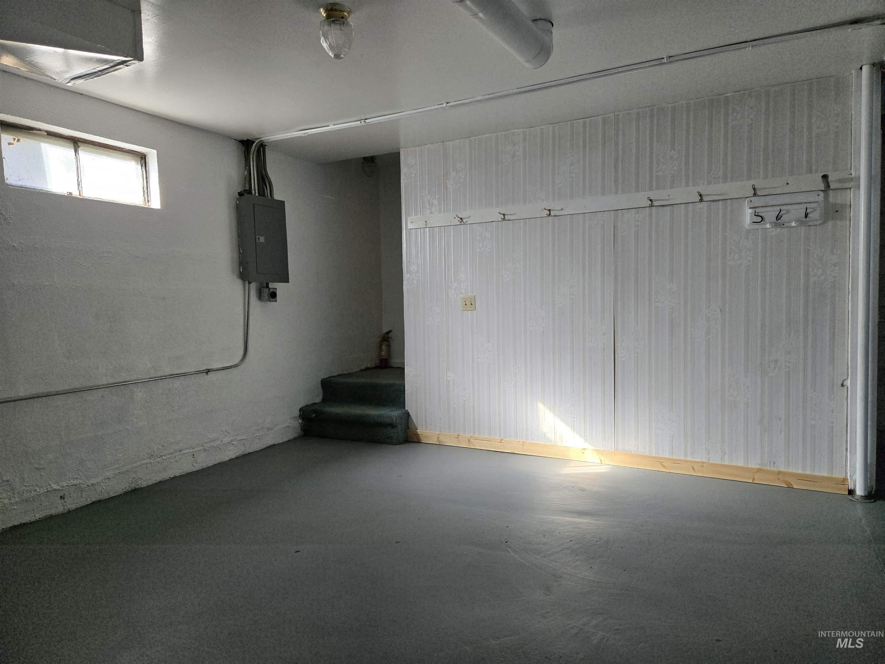 106 N Galena St, Council, Idaho 83612, 2 Bedrooms, 1.5 Bathrooms, Residential For Sale, Price $275,000,MLS 98983377