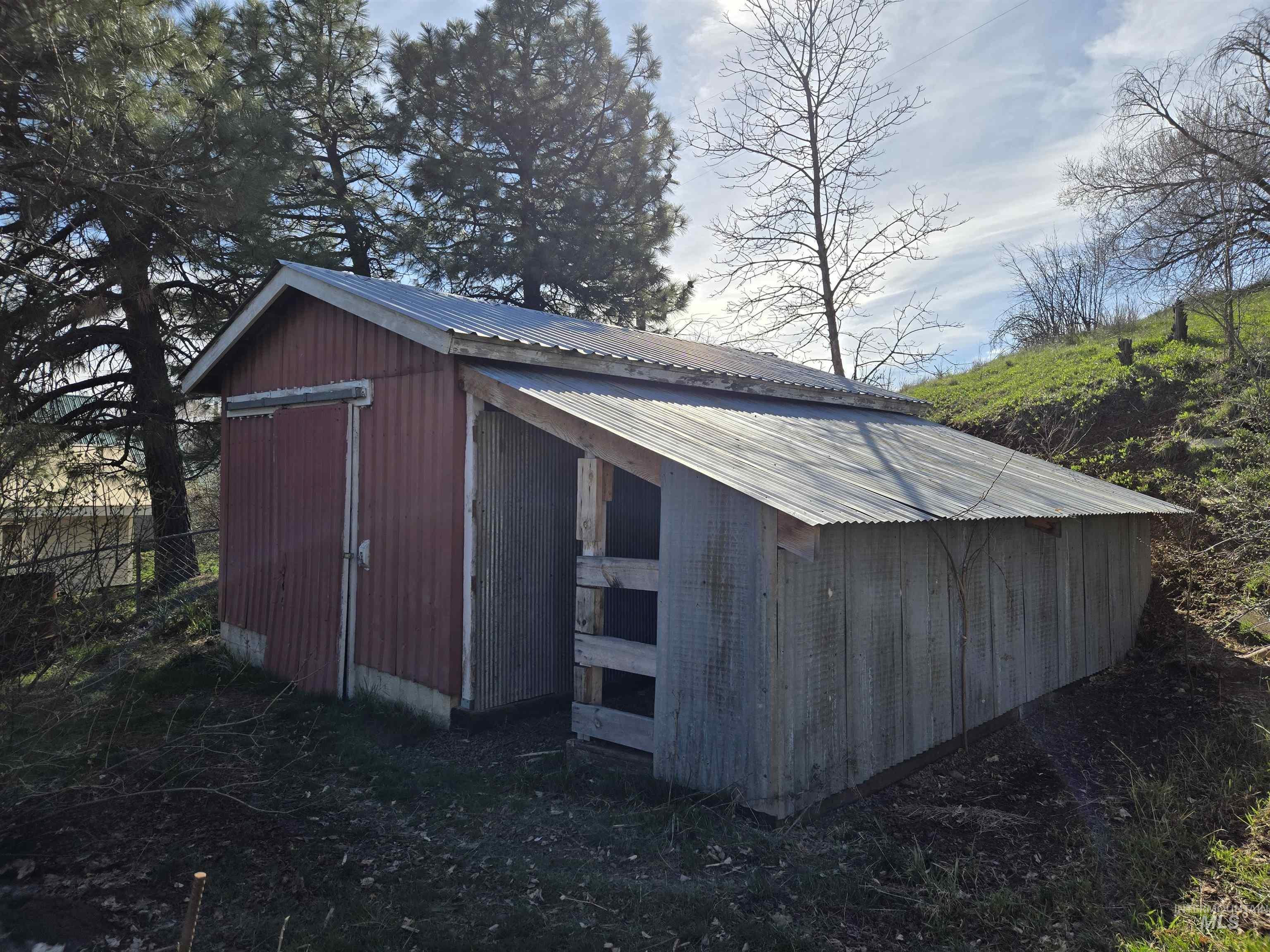 106 N Galena St, Council, Idaho 83612, 2 Bedrooms, 1.5 Bathrooms, Residential For Sale, Price $275,000,MLS 98983377