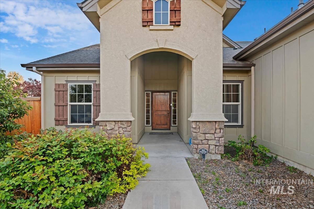 715 E Joshua Tree Dr, Meridian, Idaho 83646, 4 Bedrooms, 3 Bathrooms, Residential For Sale, Price $692,990, 98983380