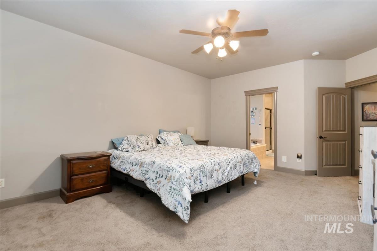 715 E Joshua Tree Dr, Meridian, Idaho 83646, 4 Bedrooms, 3 Bathrooms, Residential For Sale, Price $692,990, 98983380