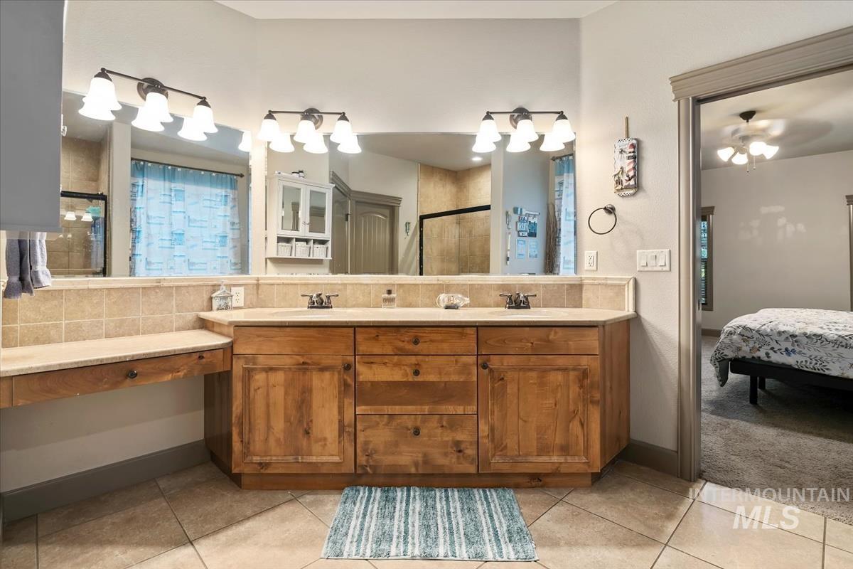 715 E Joshua Tree Dr, Meridian, Idaho 83646, 4 Bedrooms, 3 Bathrooms, Residential For Sale, Price $692,990, 98983380