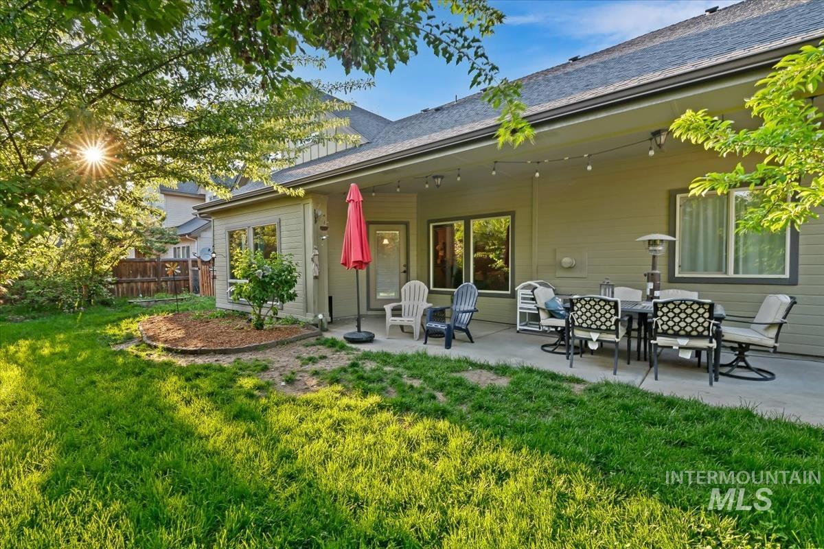 715 E Joshua Tree Dr, Meridian, Idaho 83646, 4 Bedrooms, 3 Bathrooms, Residential For Sale, Price $692,990, 98983380