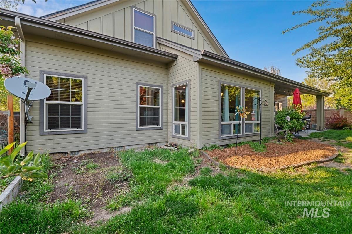 715 E Joshua Tree Dr, Meridian, Idaho 83646, 4 Bedrooms, 3 Bathrooms, Residential For Sale, Price $692,990, 98983380