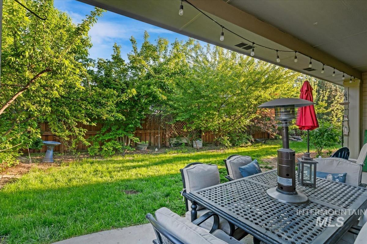 715 E Joshua Tree Dr, Meridian, Idaho 83646, 4 Bedrooms, 3 Bathrooms, Residential For Sale, Price $692,990, 98983380