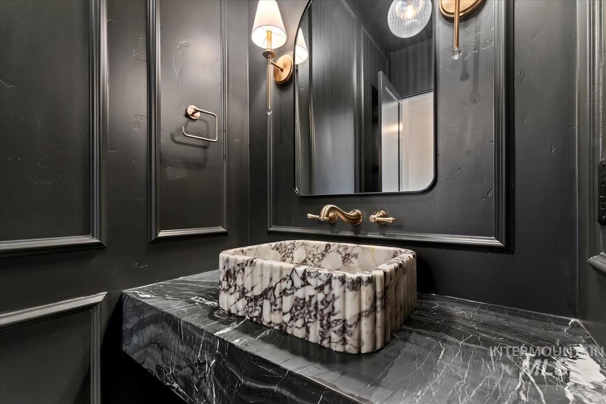 8114 W Inspirado Dr, Meridian, Idaho 83646, 3 Bedrooms, 3.5 Bathrooms, Residential For Sale, Price $1,669,900, 98983381