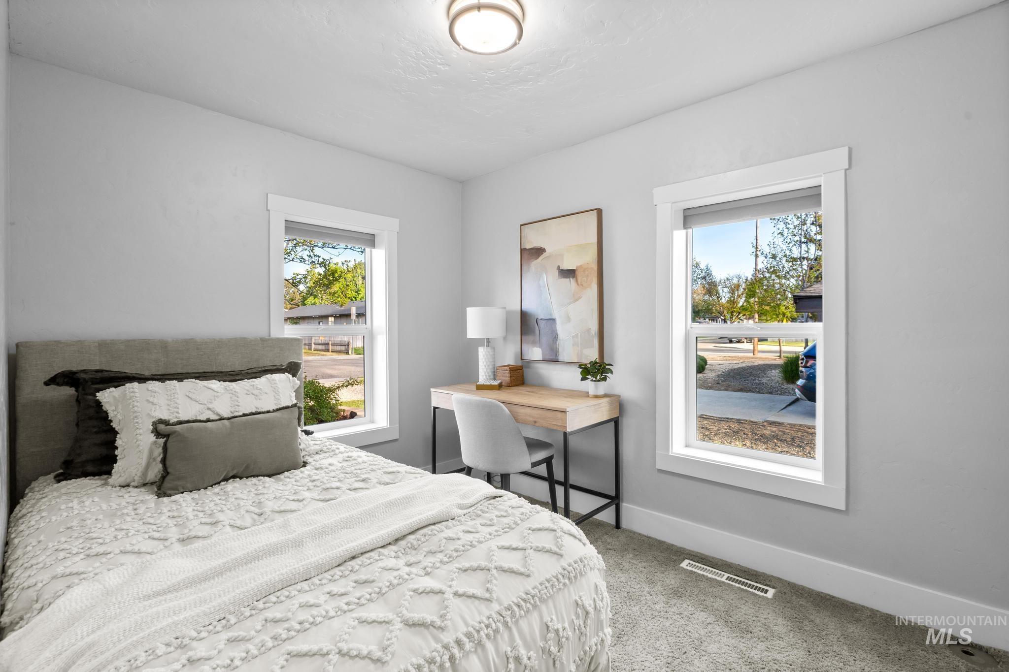 2043 S Leadville, Boise, Idaho 83706, 3 Bedrooms, 1 Bathroom, Residential For Sale, Price $470,900, 98983383