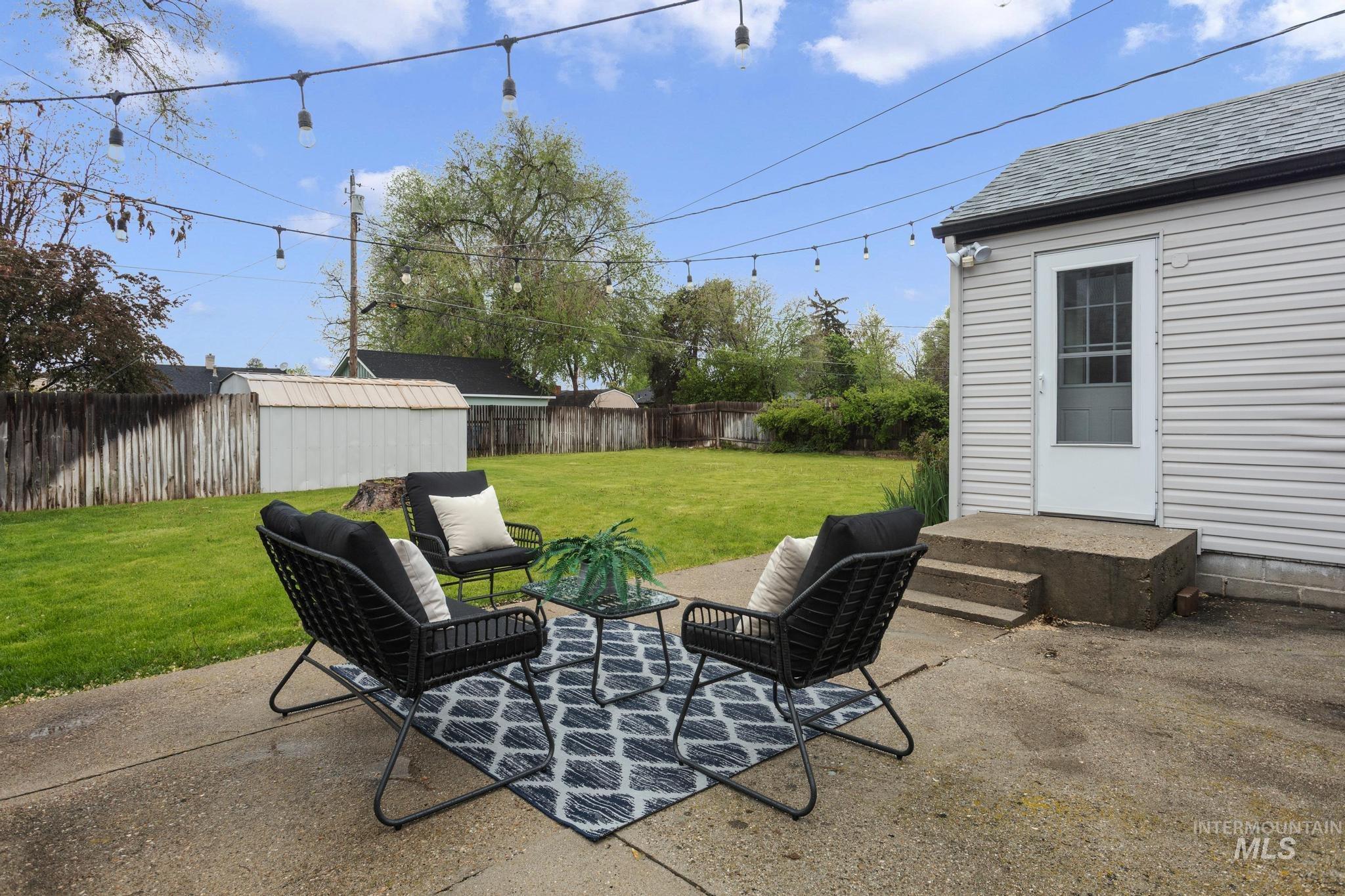 2043 S Leadville, Boise, Idaho 83706, 3 Bedrooms, 1 Bathroom, Residential For Sale, Price $474,900, 98983383