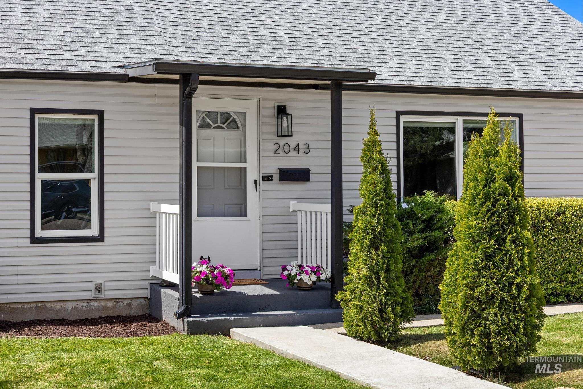 2043 S Leadville, Boise, Idaho 83706, 3 Bedrooms, 1 Bathroom, Residential For Sale, Price $474,900, 98983383